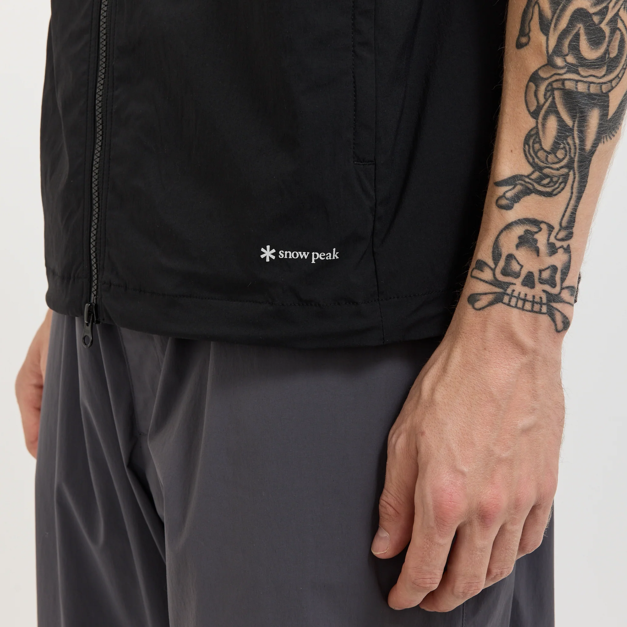 New Standard Utility Vest Black - Image 6