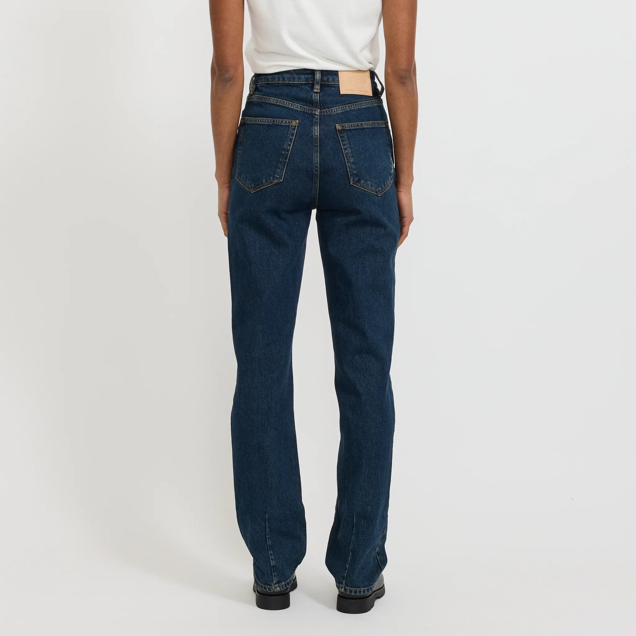 Nico Straight Quest - Image 4