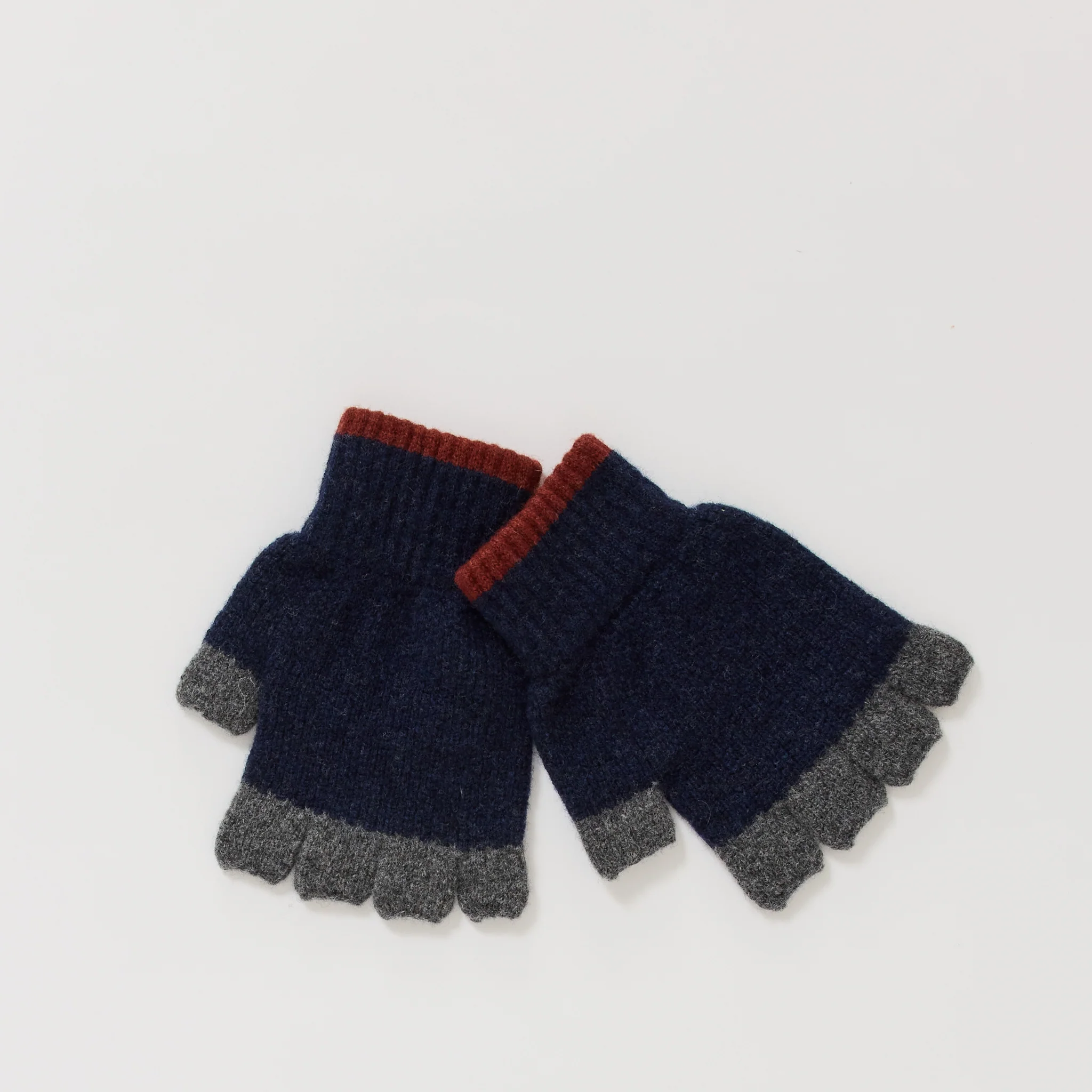 No Fingers In There Gloves Navy