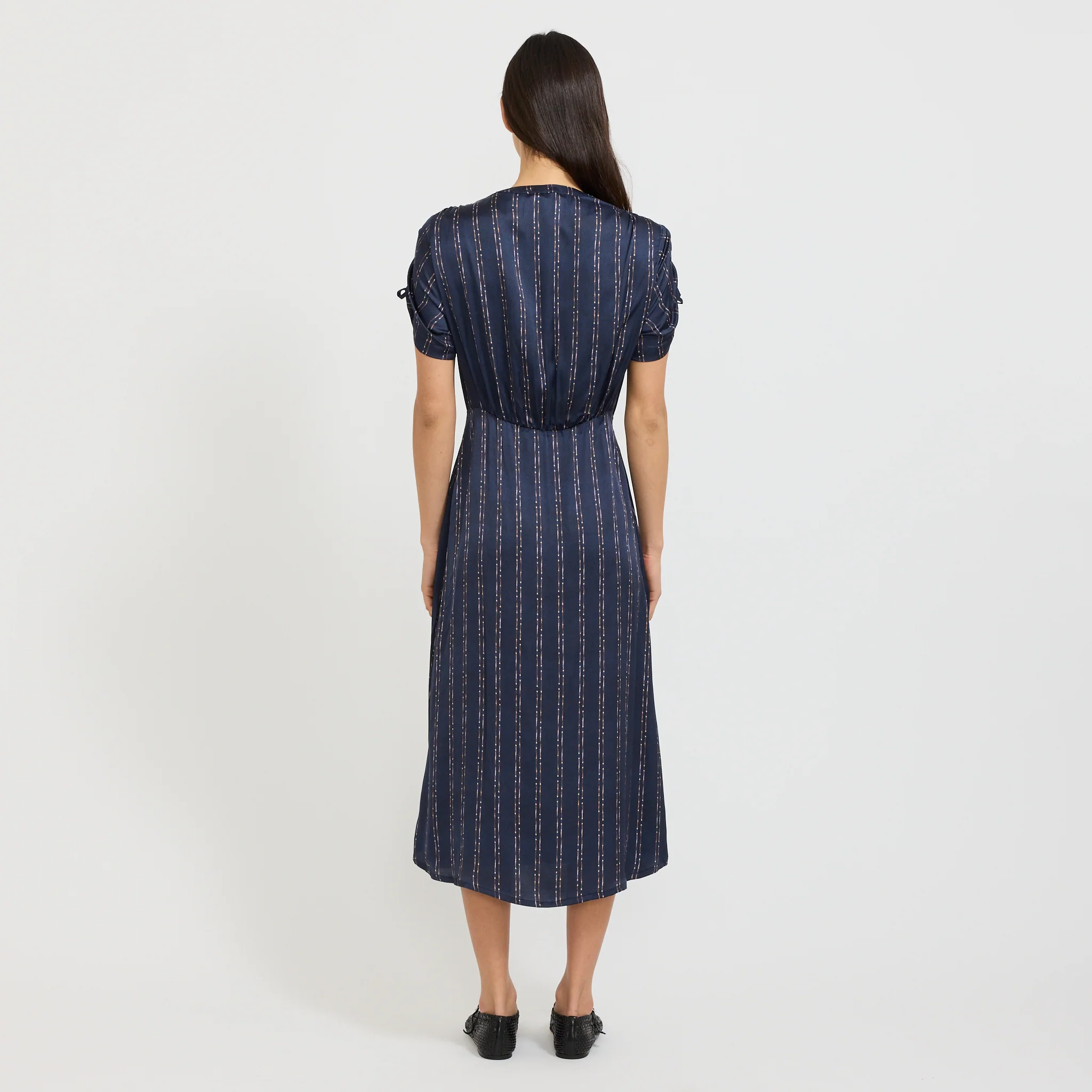 Nolong Dress Navy Plumik - Image 3