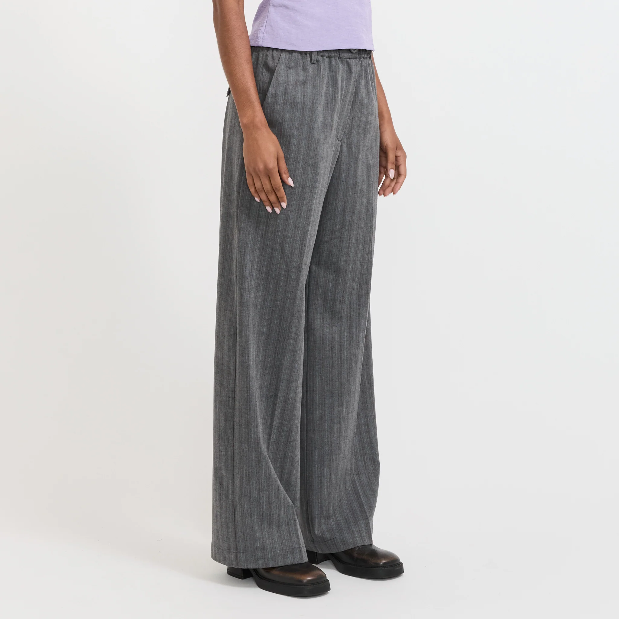 Noor Trousers Grey Stripes - Image 3