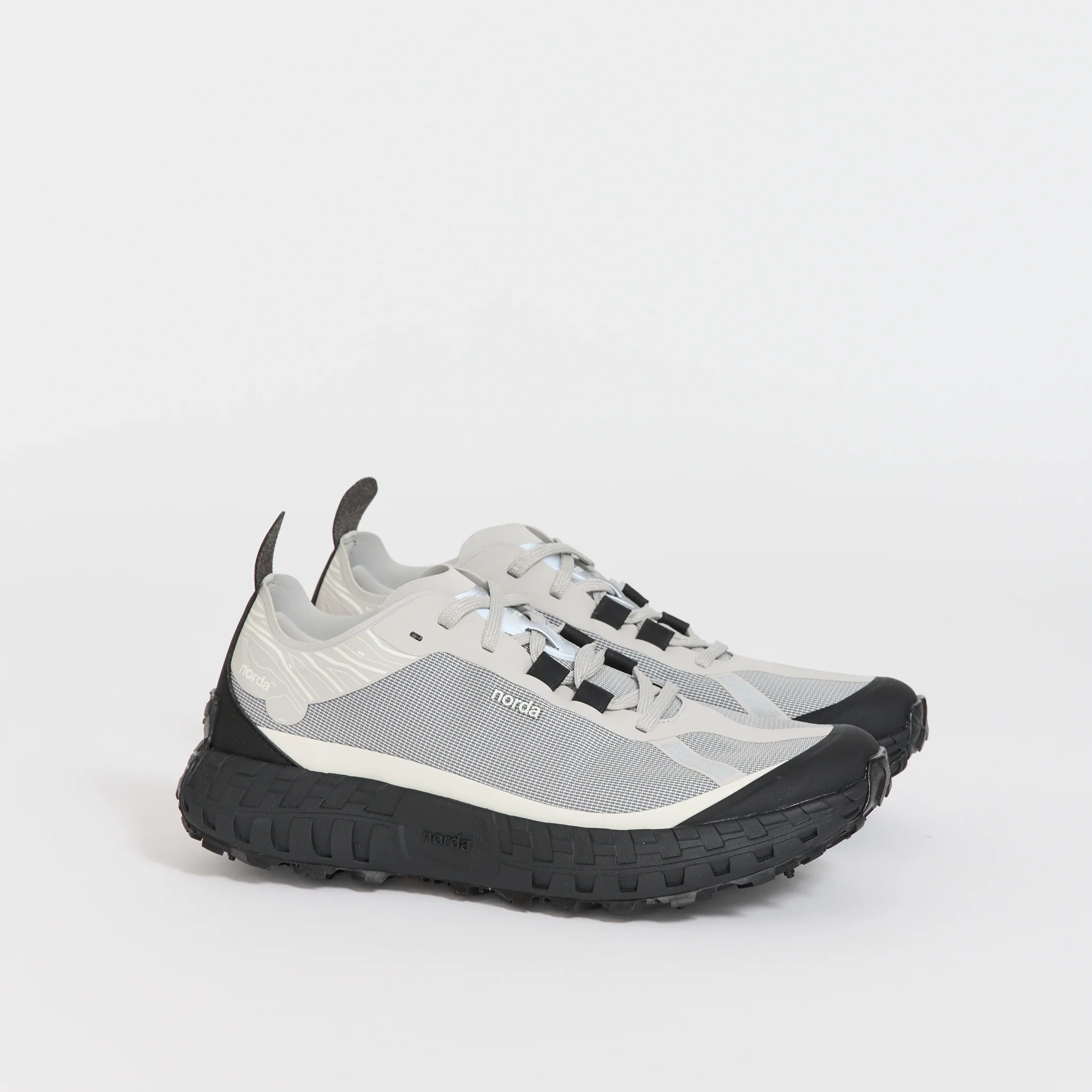 Norda 001A Pewter