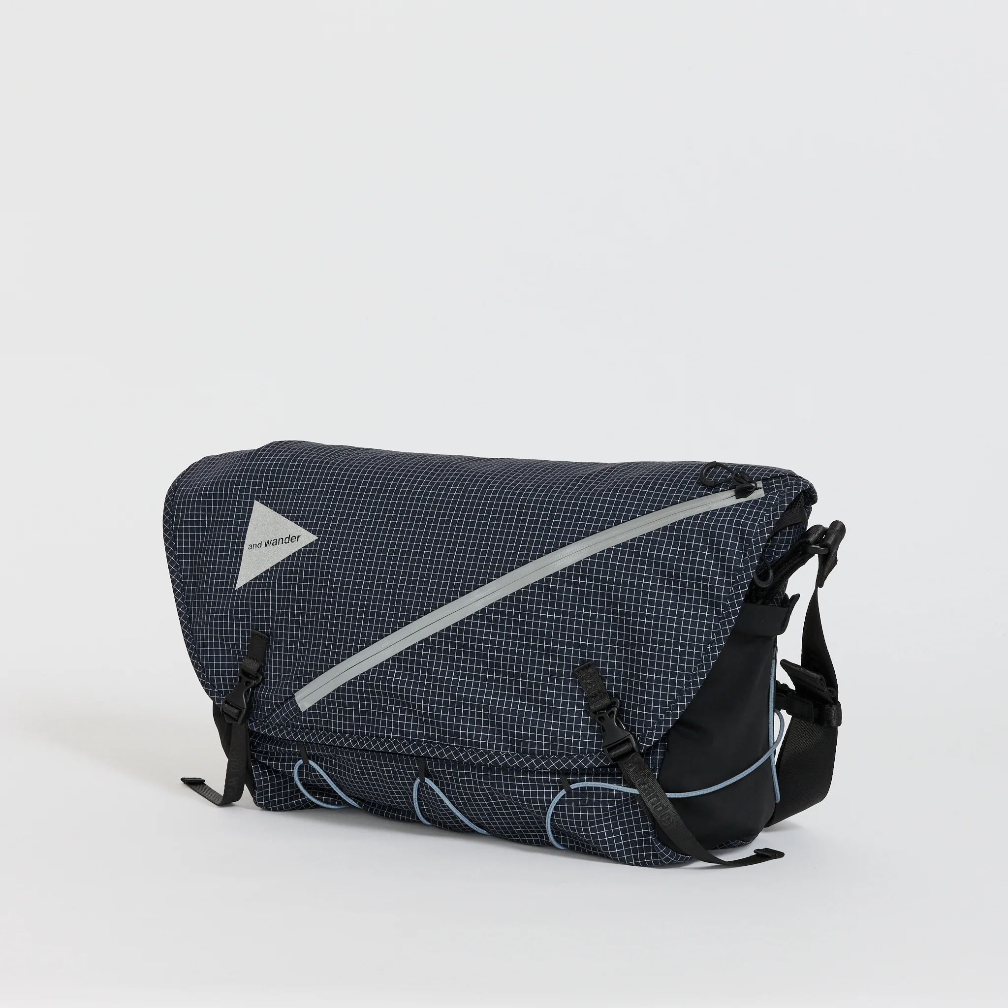 Ocean Rip Messenger Bag Dark Navy - Image 4