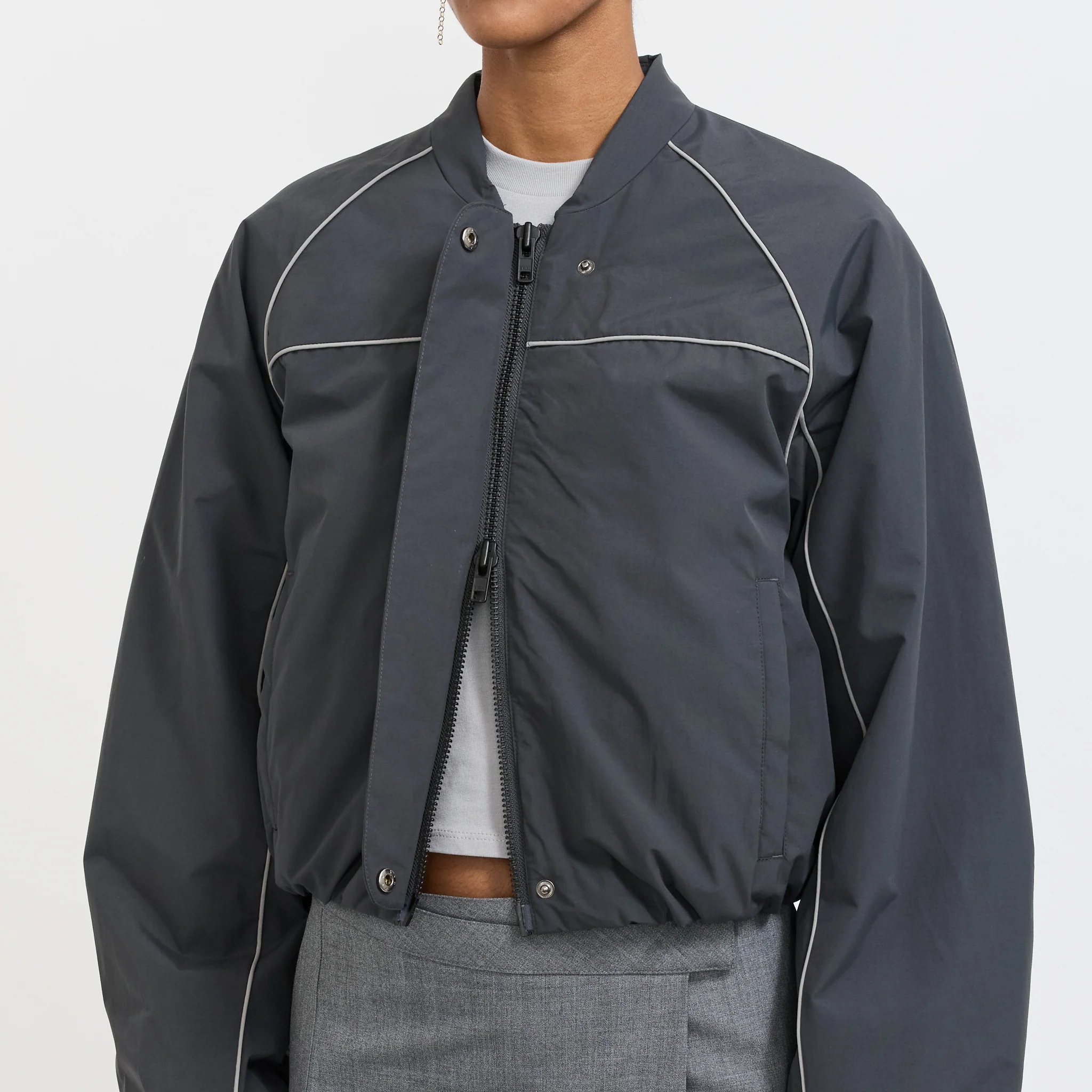 Ola Piping Bomber Jacket Asphalt - Image 10