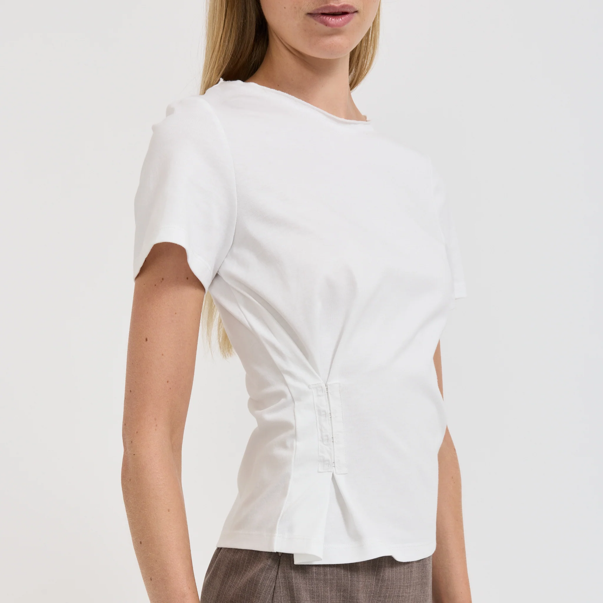 Pinch Tee White - Image 7