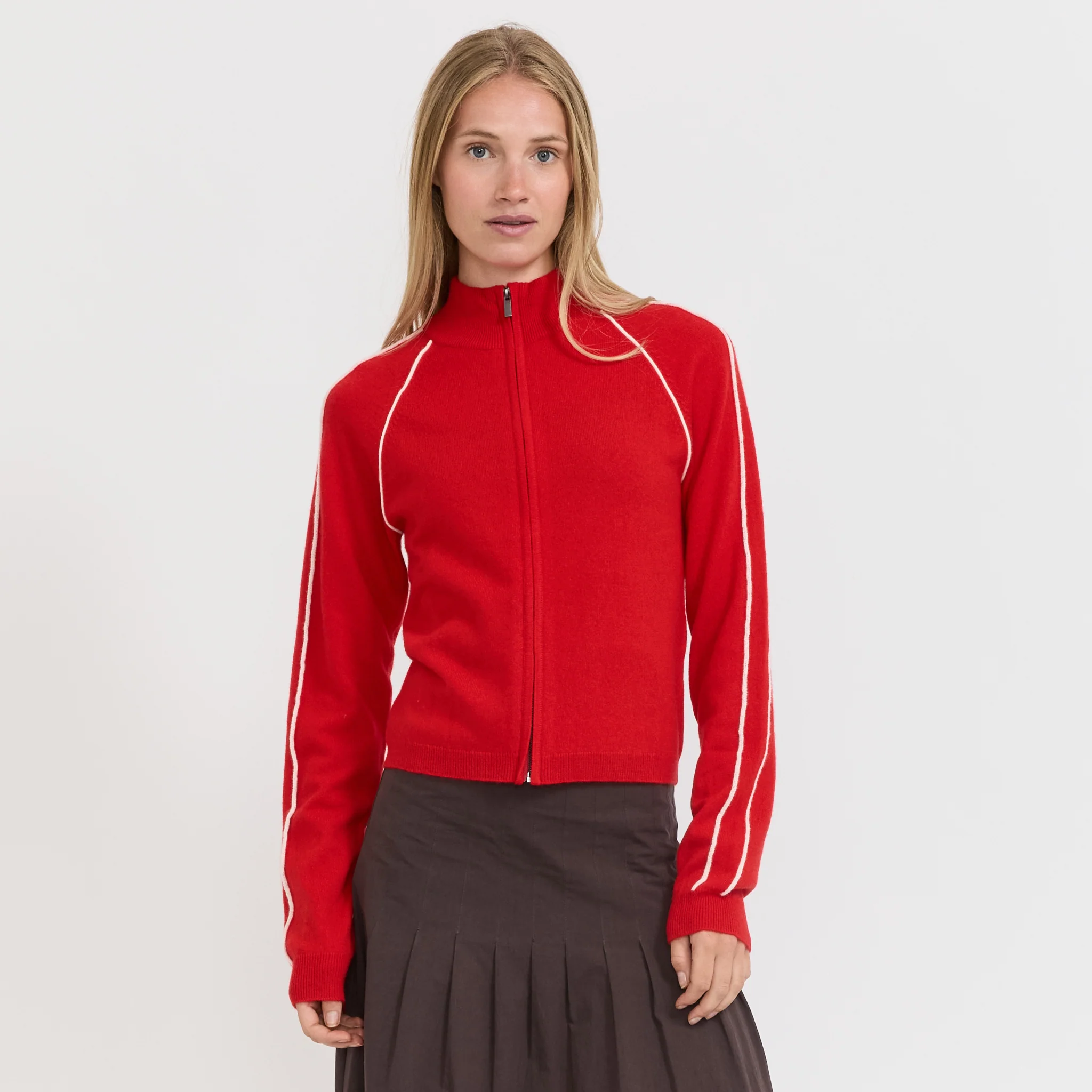 Piping Detail Zip Up Knit Red