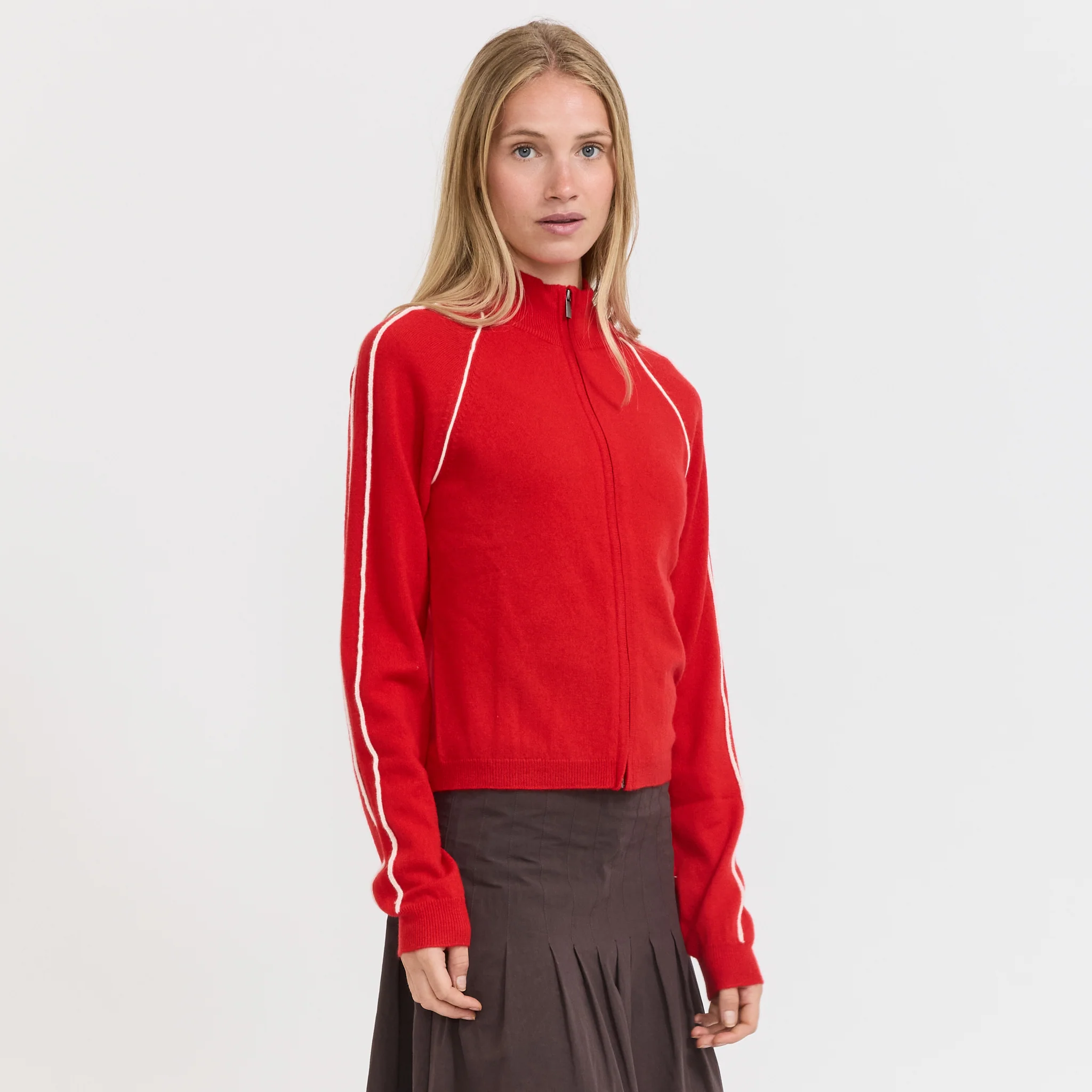 Piping Detail Zip Up Knit Red - Image 3