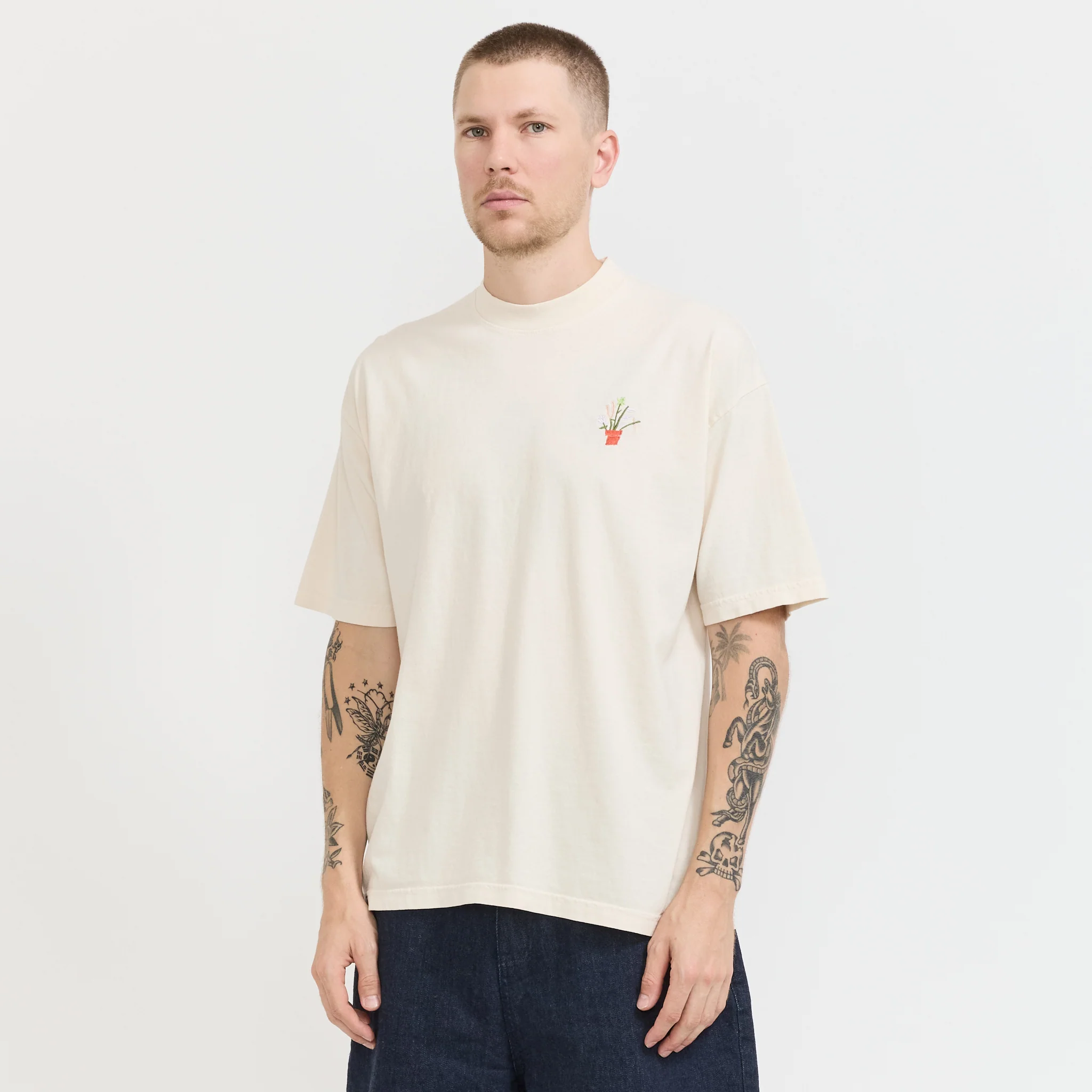 Plants Embroidered Tee Cream