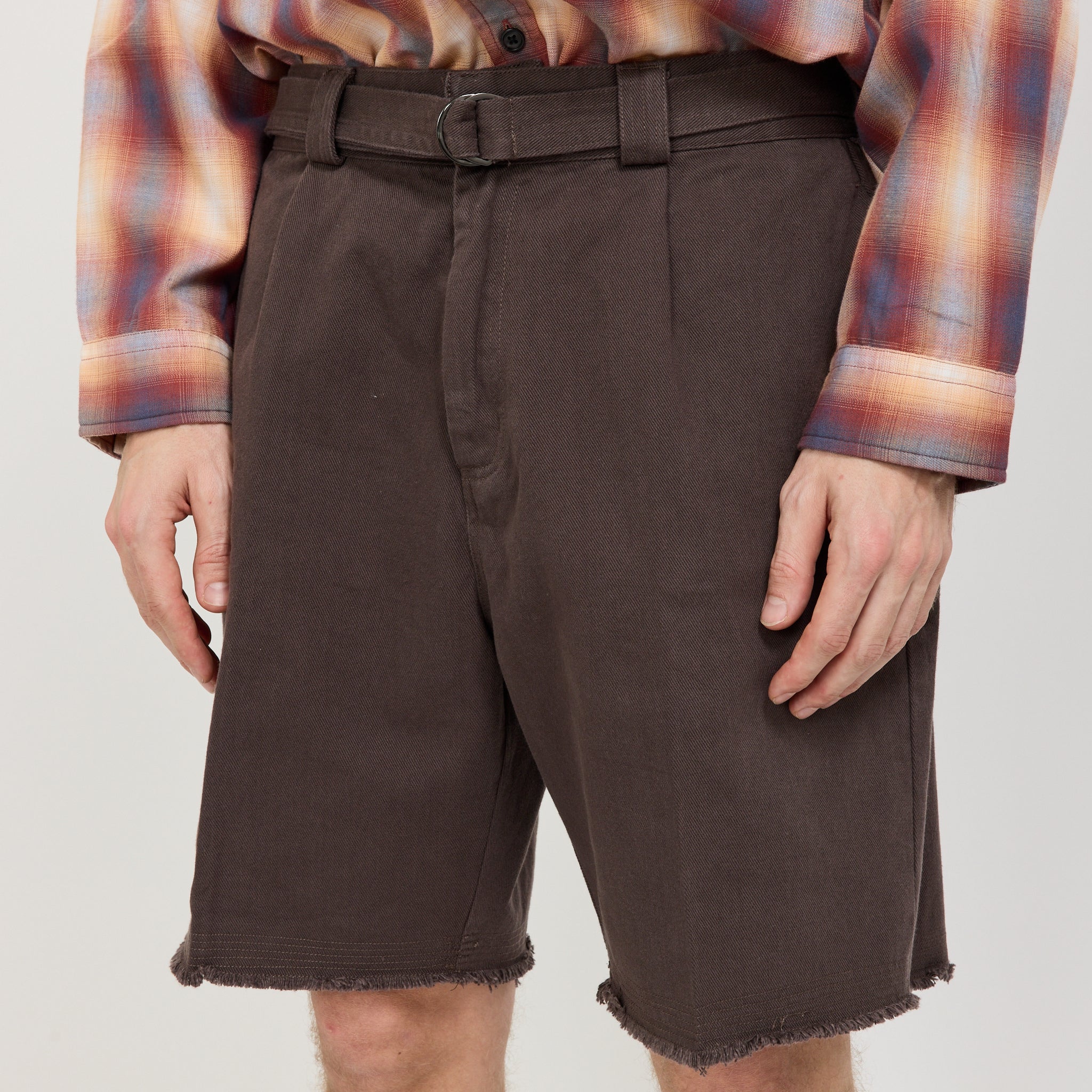 Pleated Short Dark Grey - Image 5