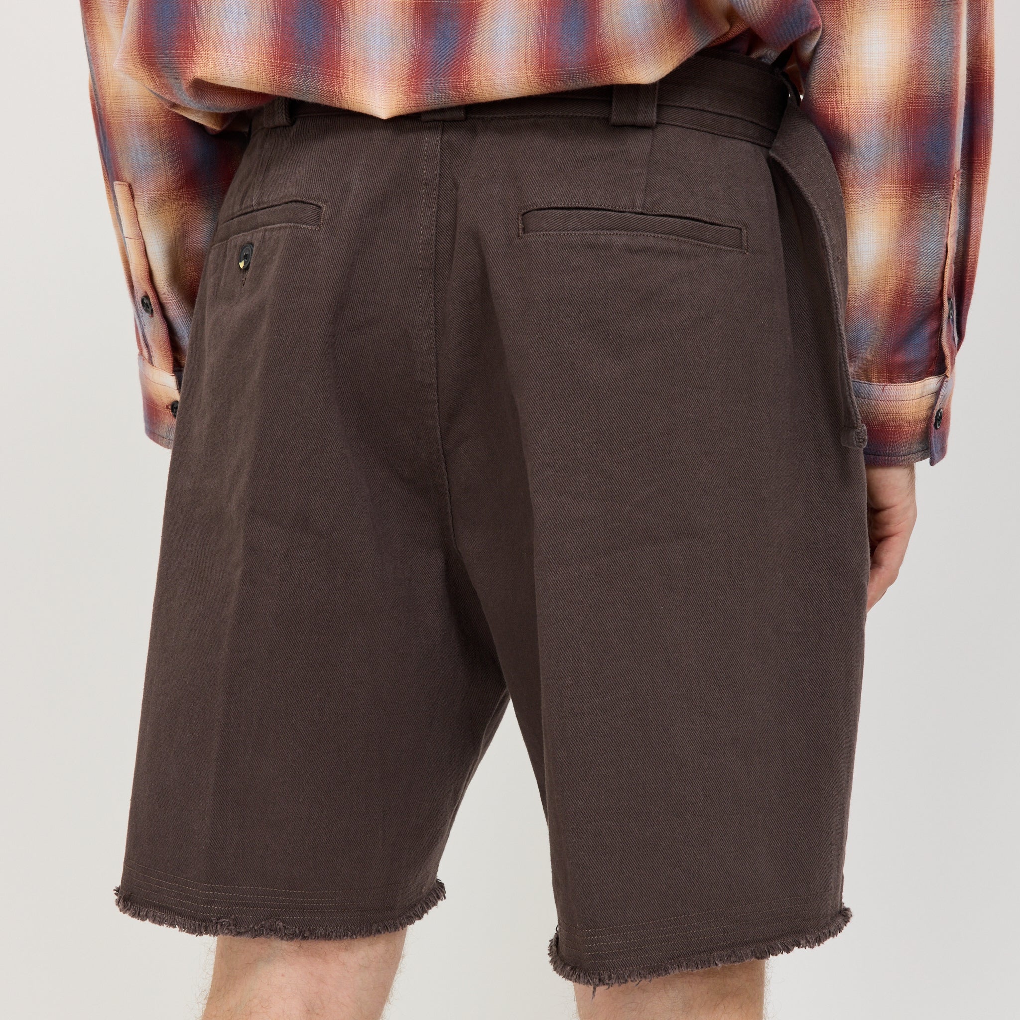 Pleated Short Dark Grey - Image 6