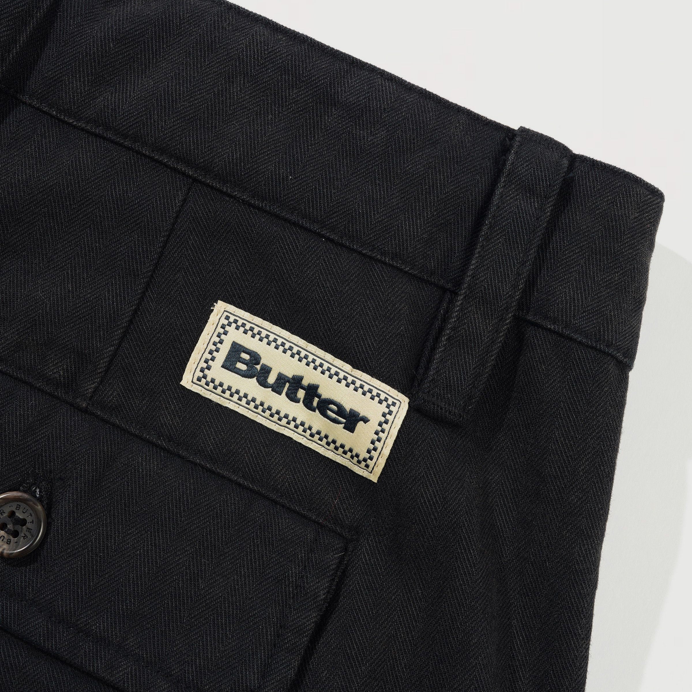 Pleated Shorts Washed Black - Image 3