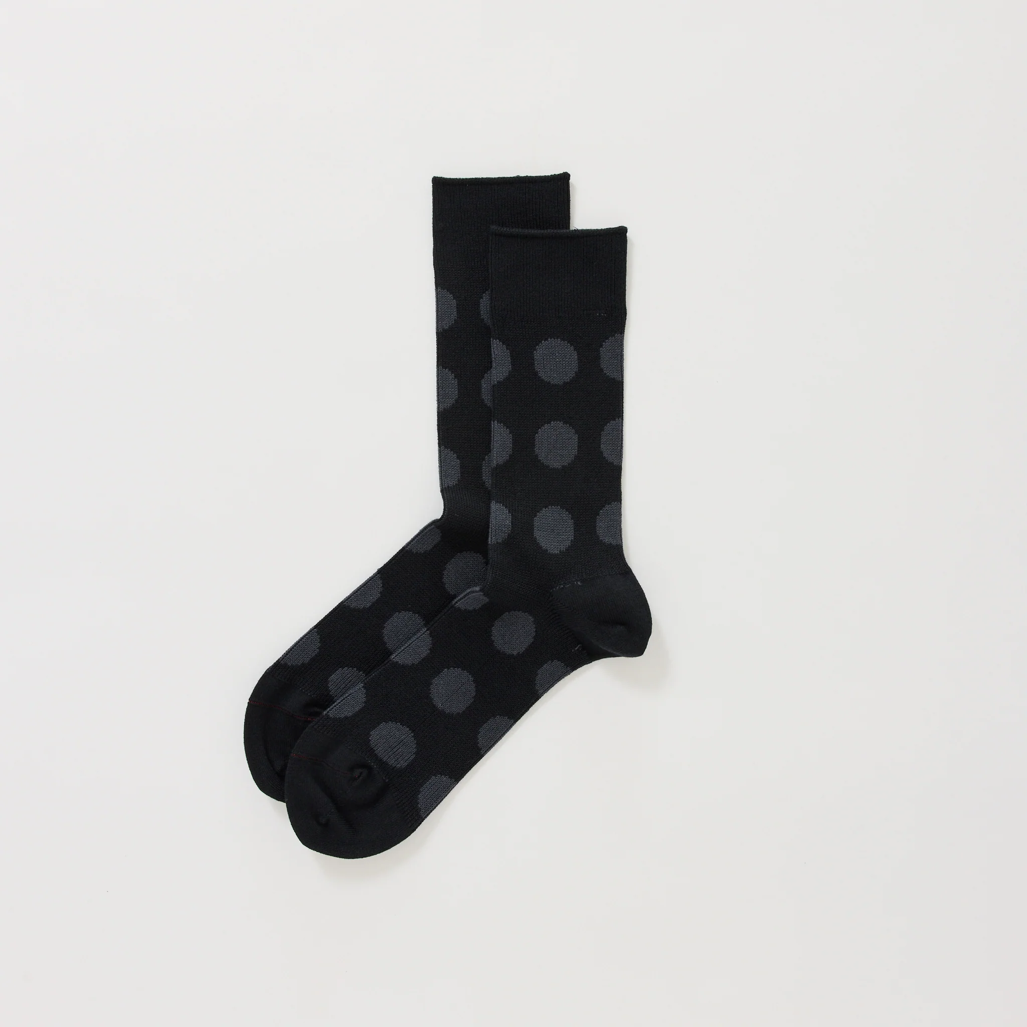 Porthole Dot Socks Black