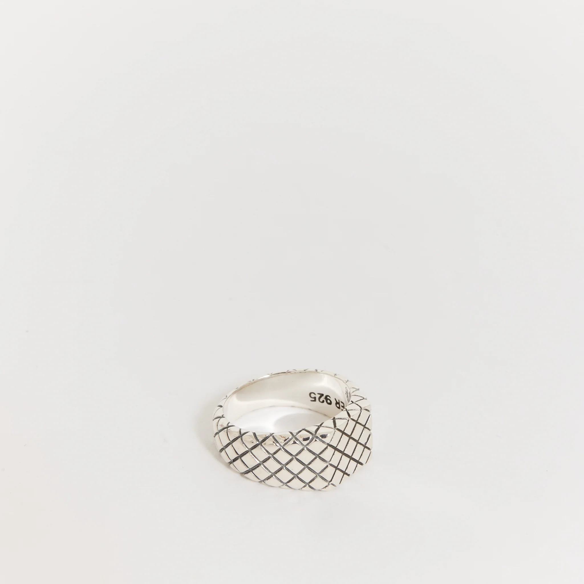 Quilted Signet Ring Silver - Image 2