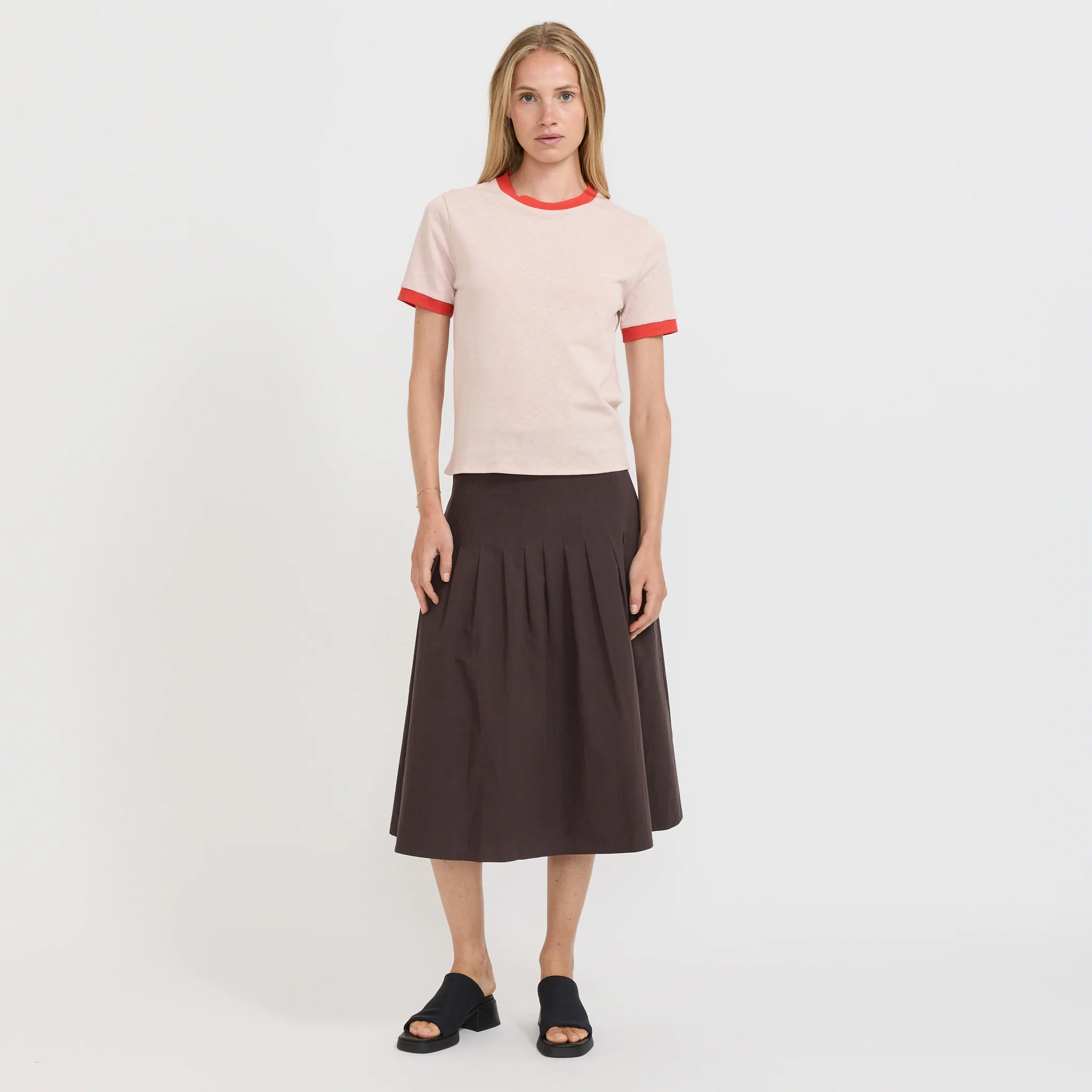 Raya T-Shirt Pink - Image 9