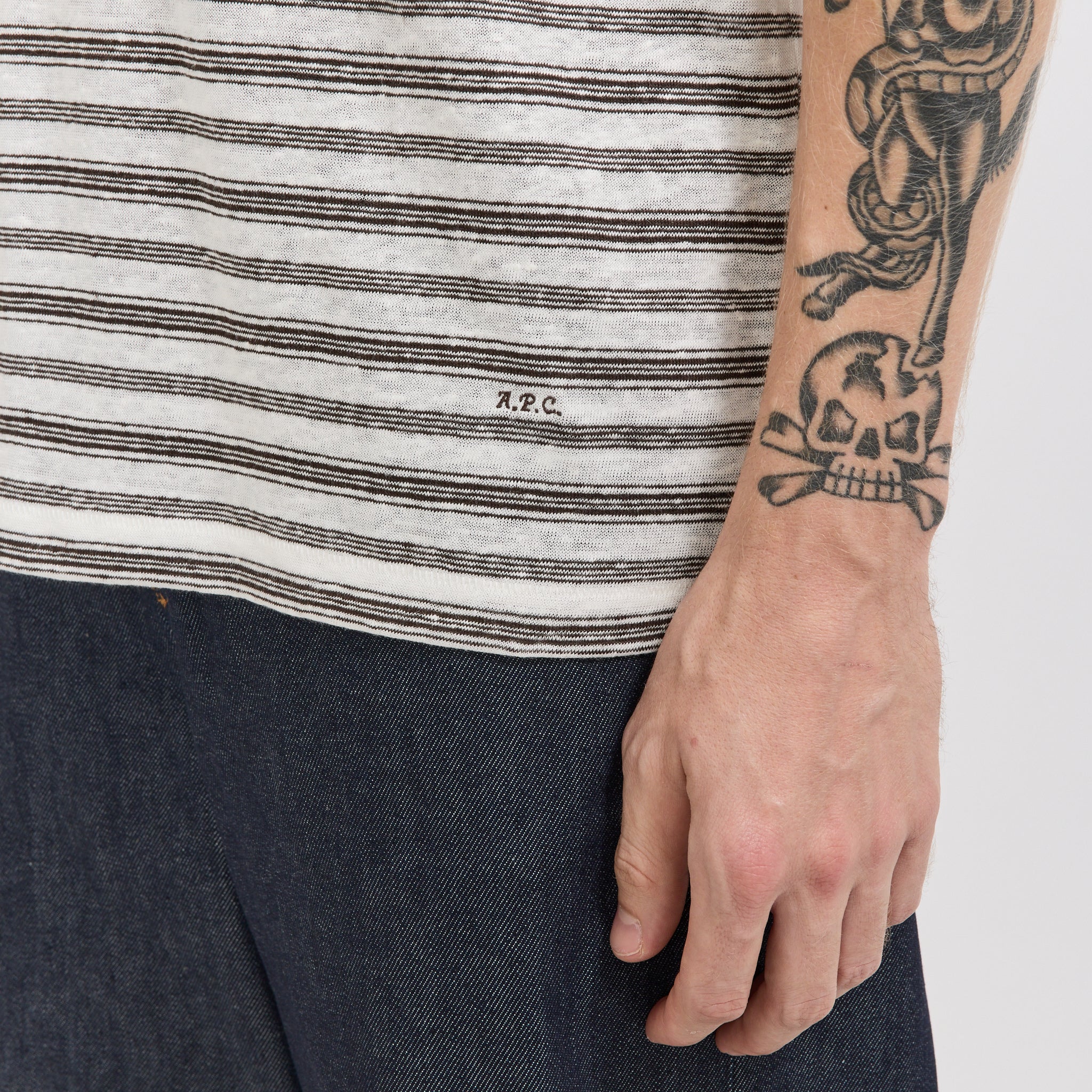 Raye T-Shirt Brown Stripe - Image 6