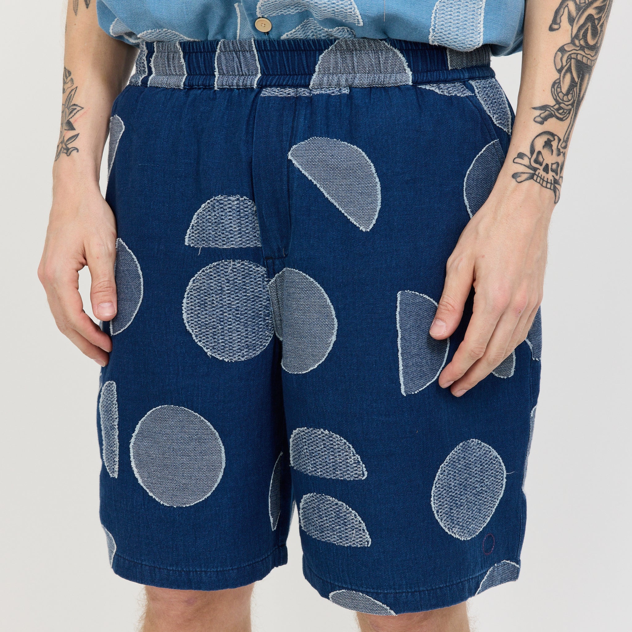 Relaxed Fit Shorts Indigo Circle Jacquard - Image 5