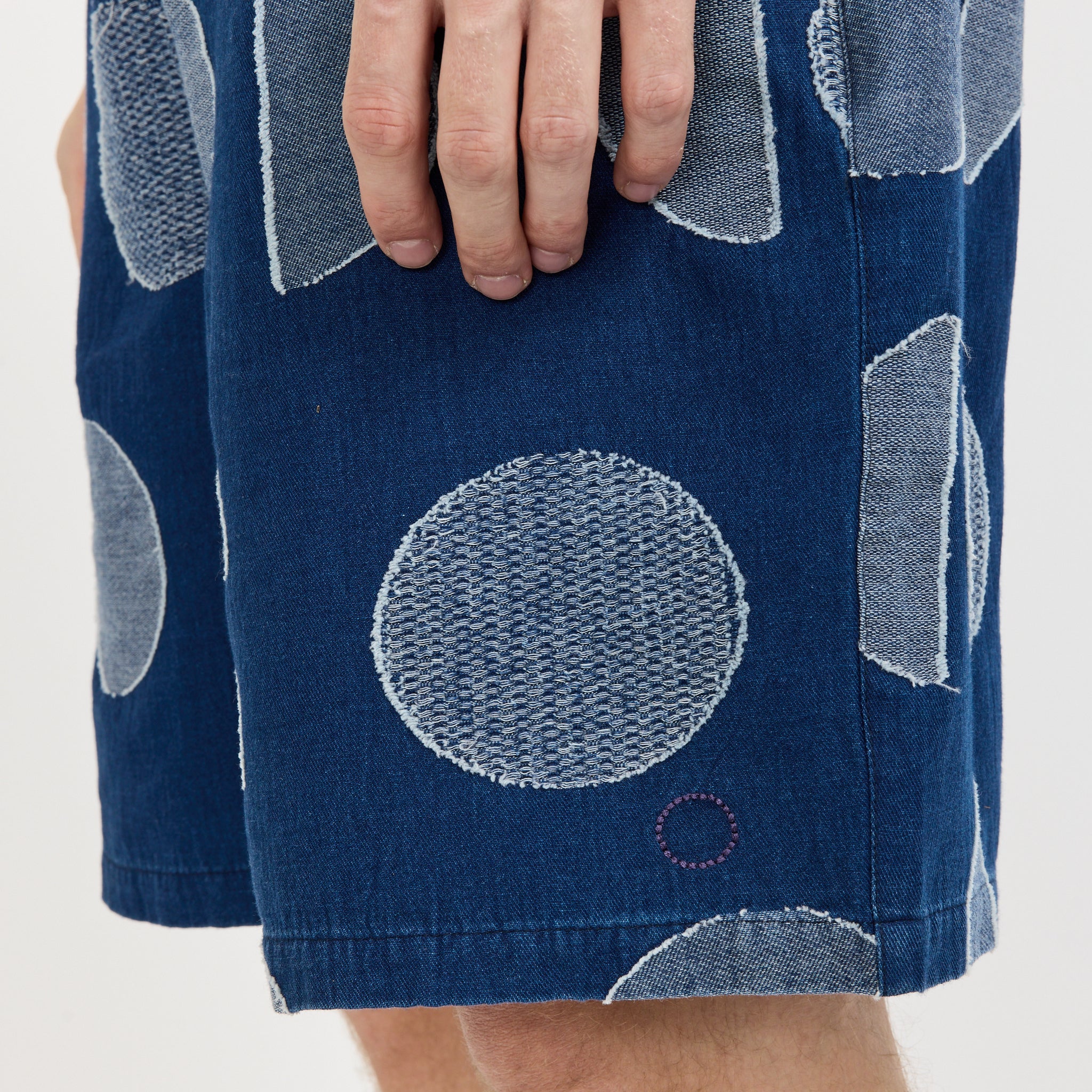 Relaxed Fit Shorts Indigo Circle Jacquard - Image 7