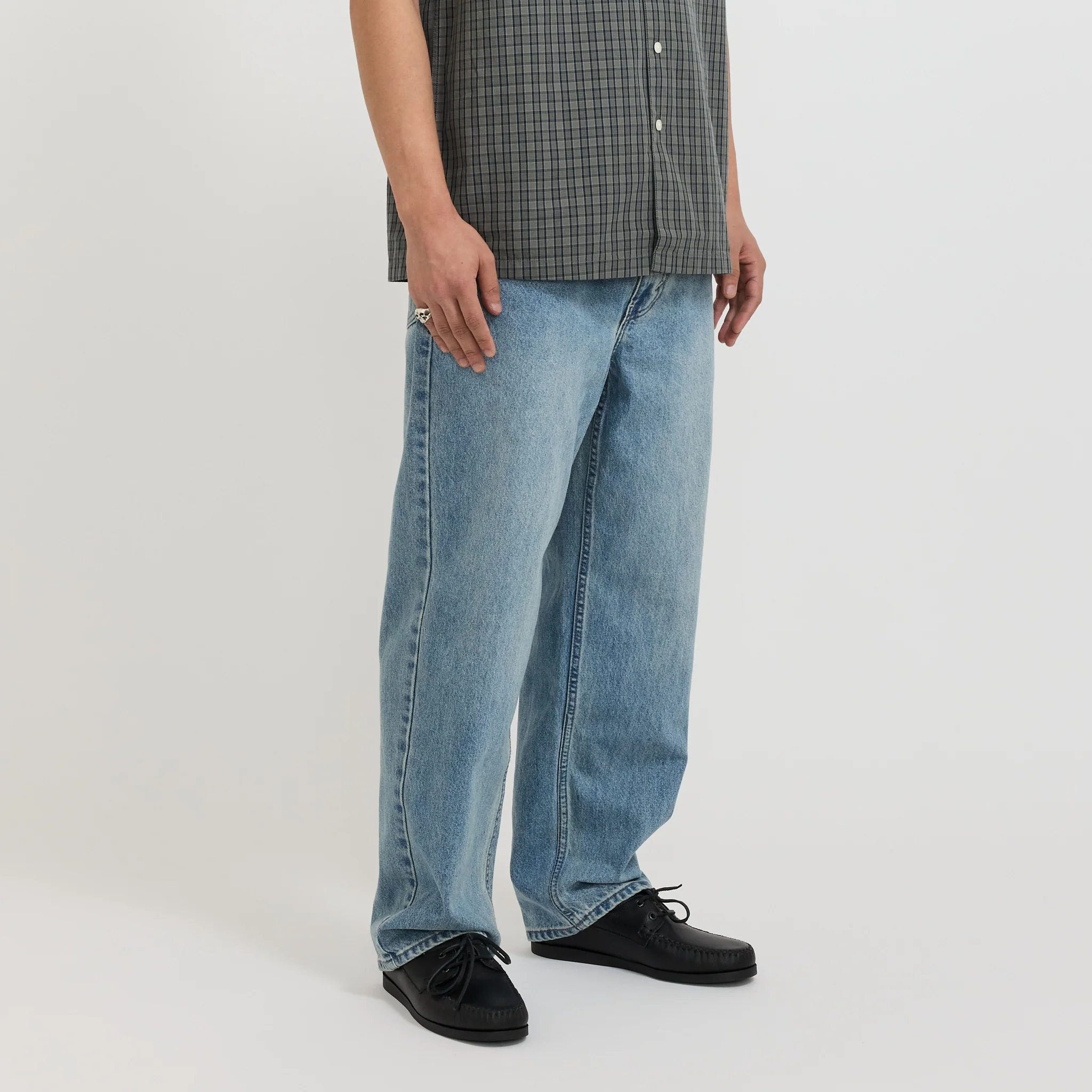 Relaxed Jeans Washed Blue - Image 3