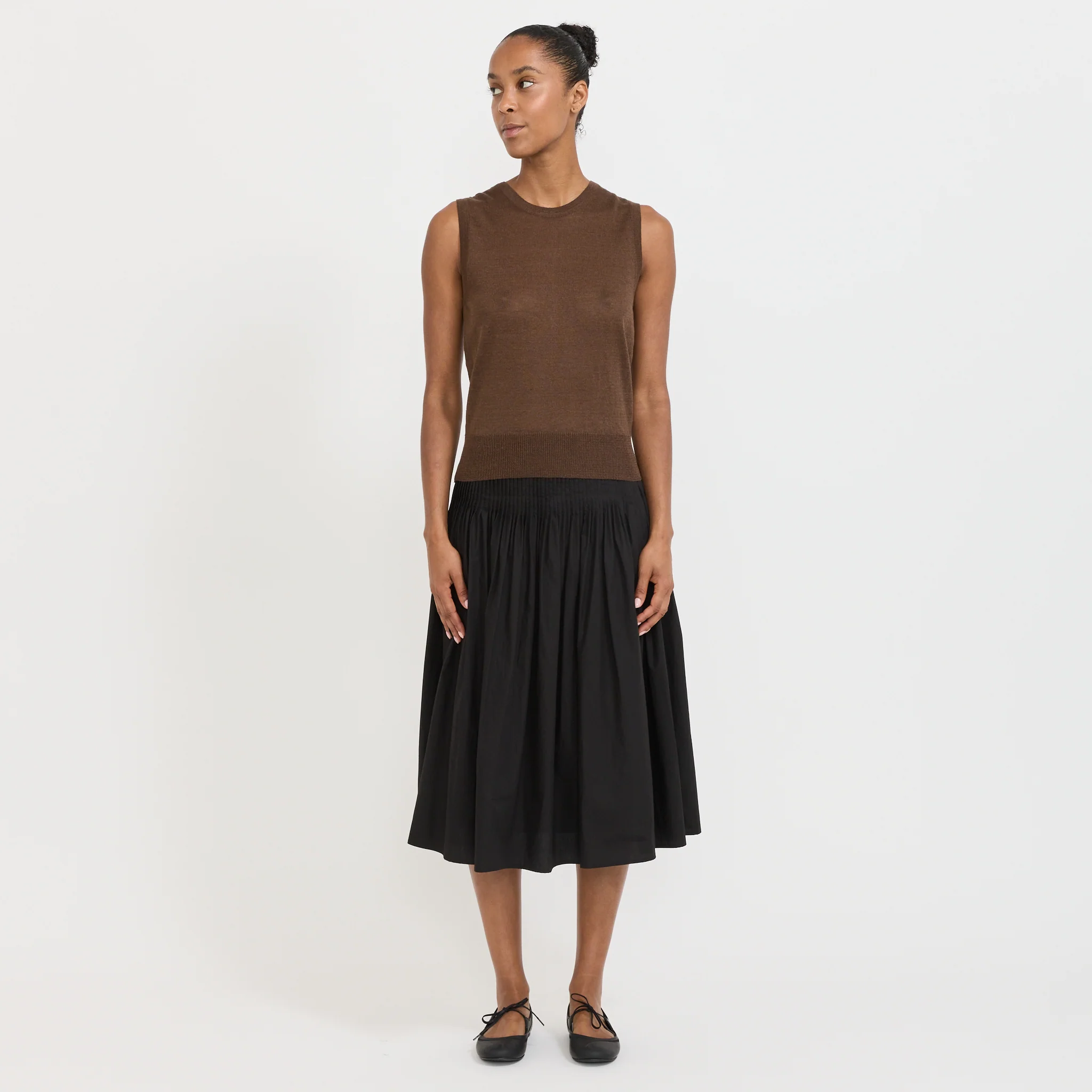 Rola Linen Sleeveless Knit Top Brown - Image 2