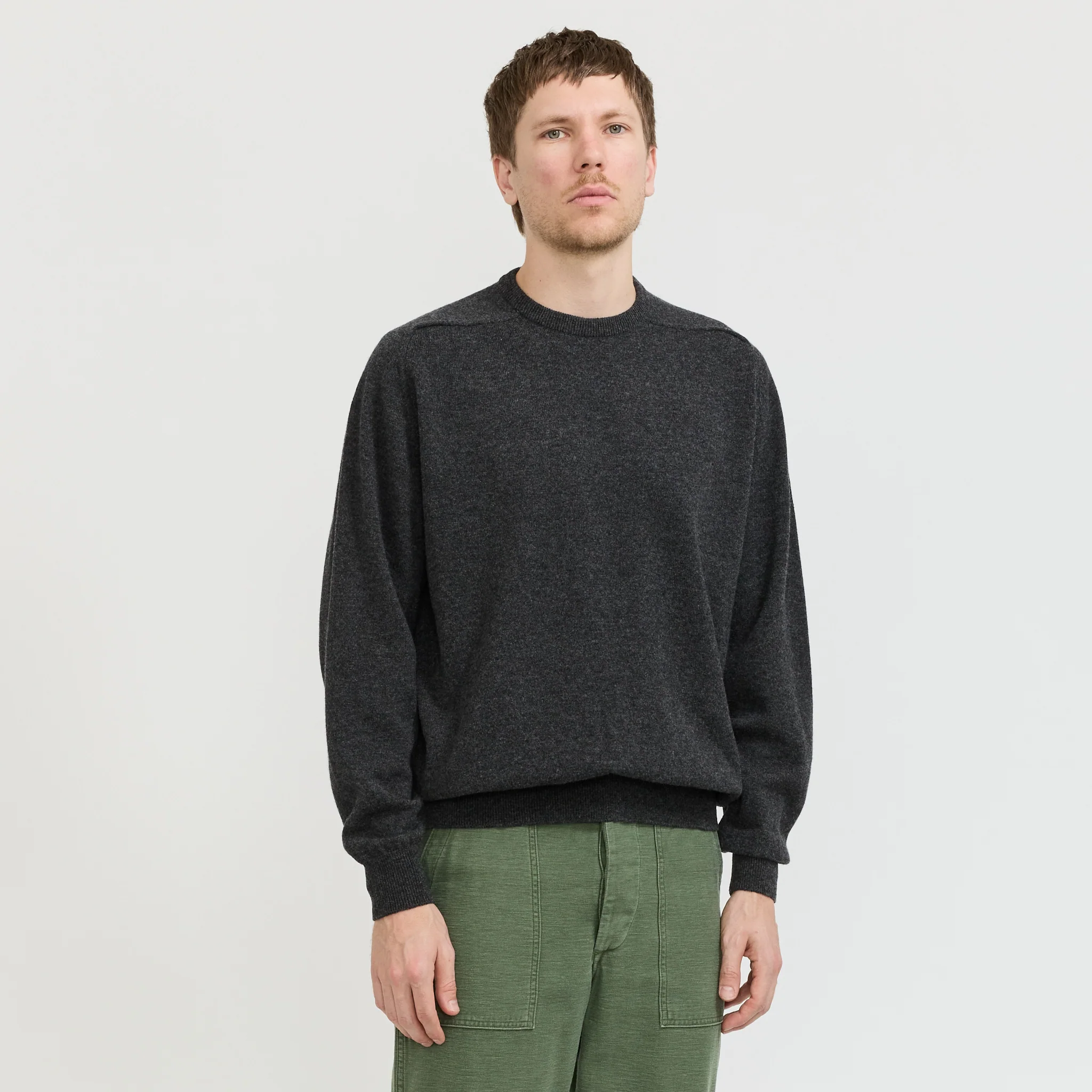 Simple Crew Neck Sweater Charcoal