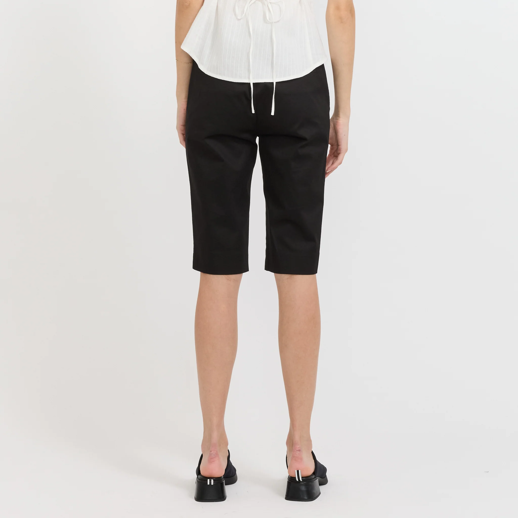 Slim Biker Shorts Black - Image 4