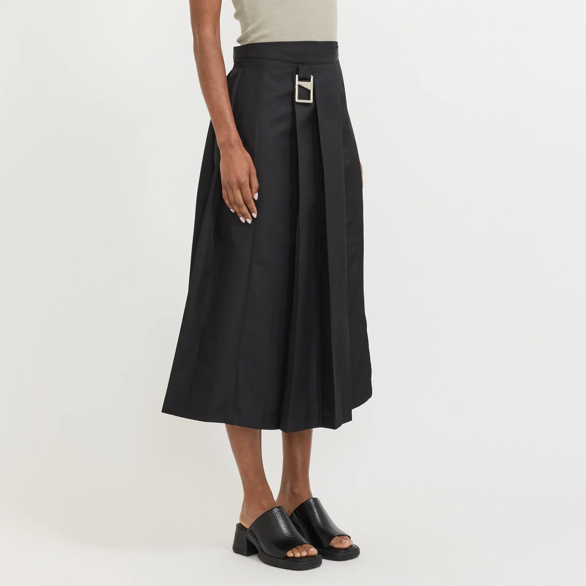 Snack Skirt Black - Image 3