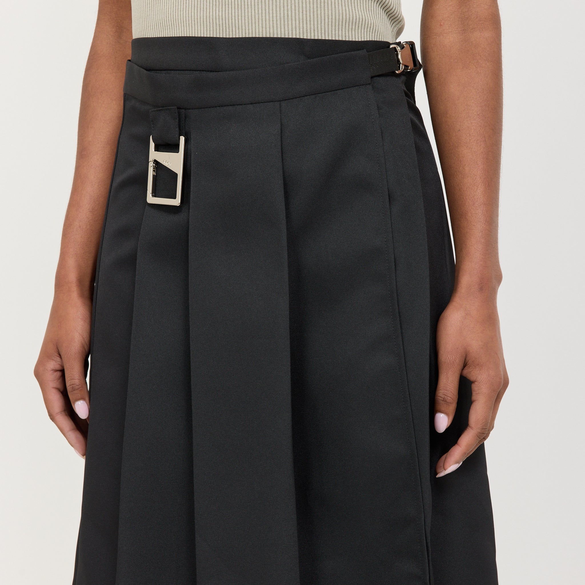 Snack Skirt Black - Image 6
