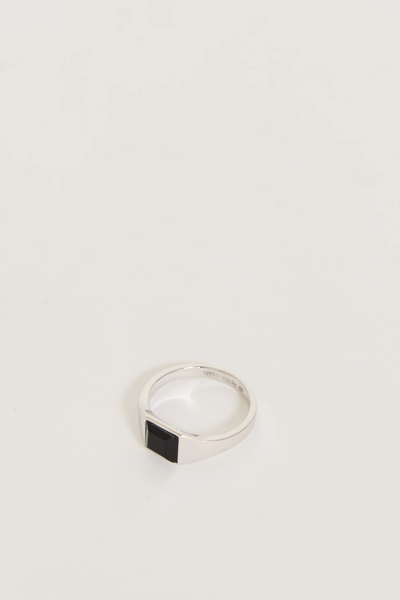 Square Signet Ring Onyx - Image 2
