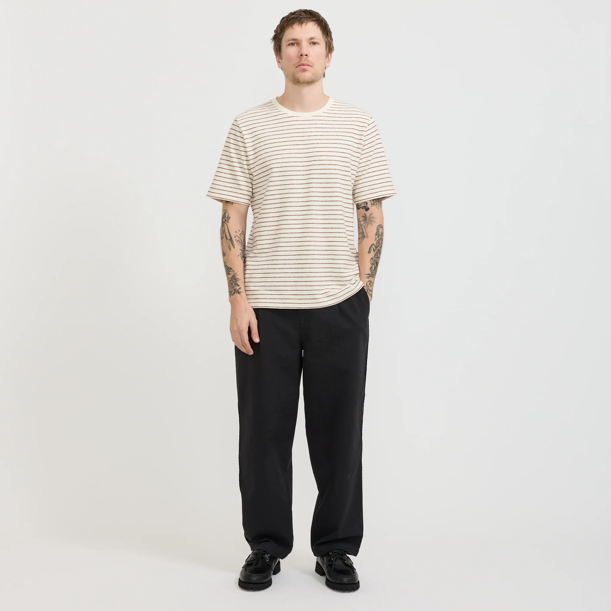 SS Textured Stripe T-Shirt Ecru/Burnt Red - Image 2