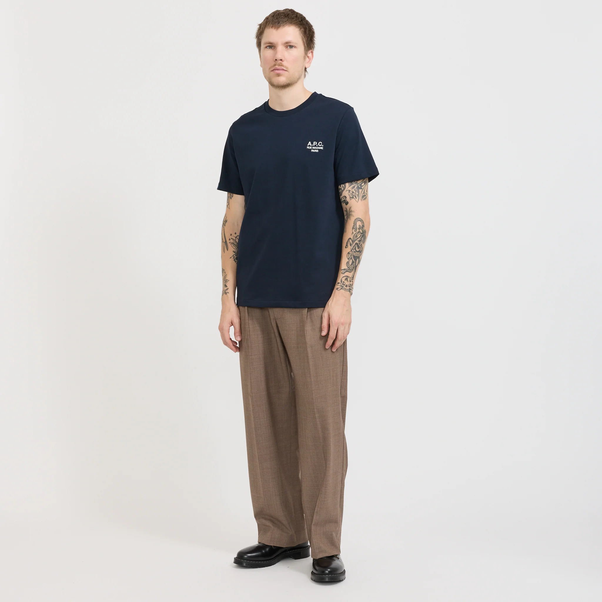Standard Rue Madame T-Shirt Dark Navy/Ecru - Image 6