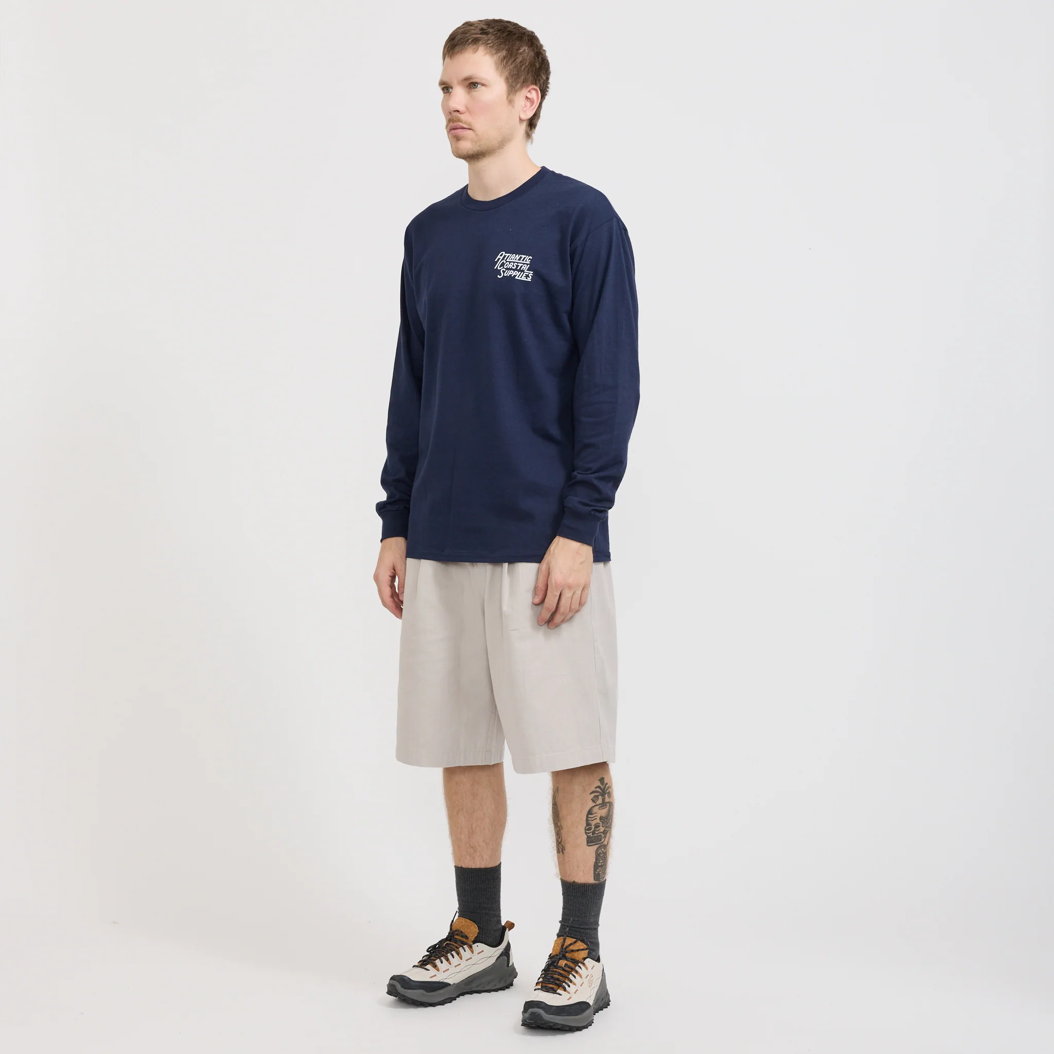 Standard Tee Long Navy - Image 3