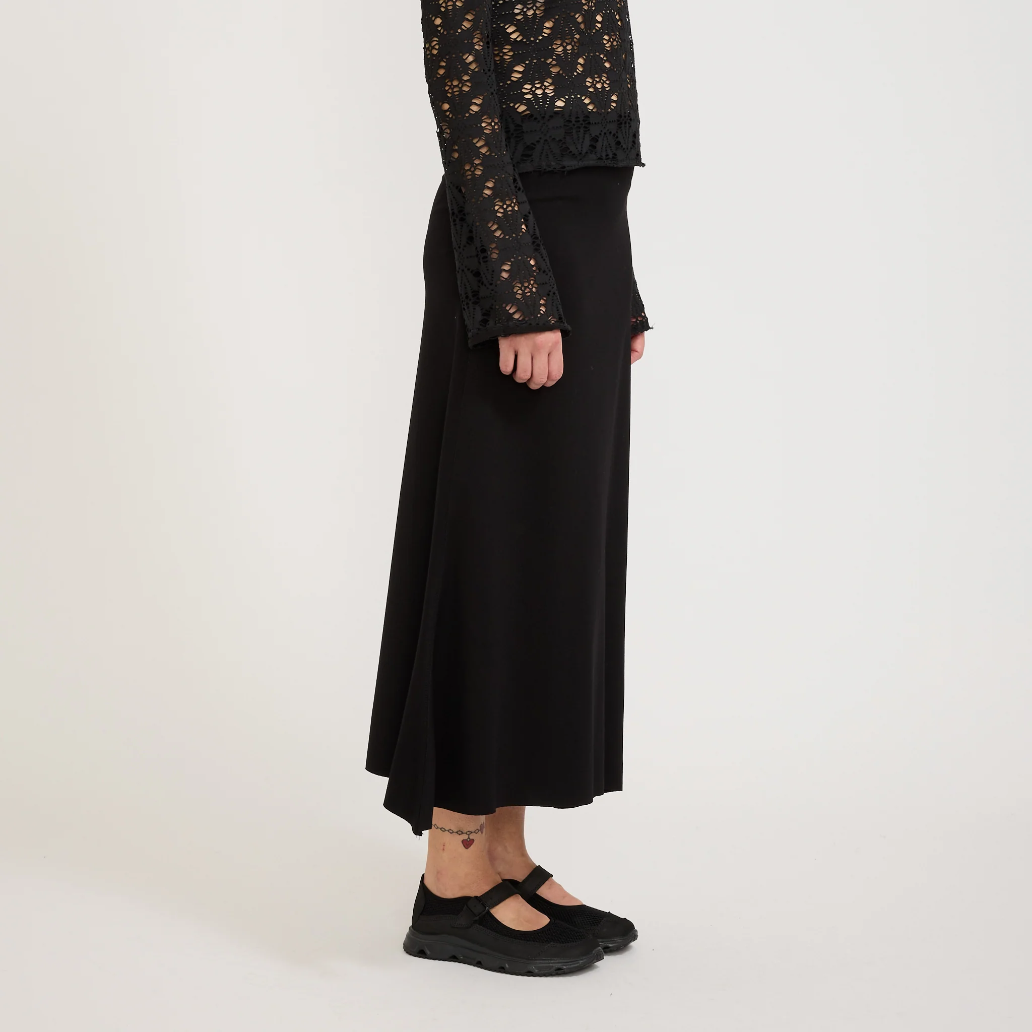 Stretch Viscose Flared Skirt Black - Image 3