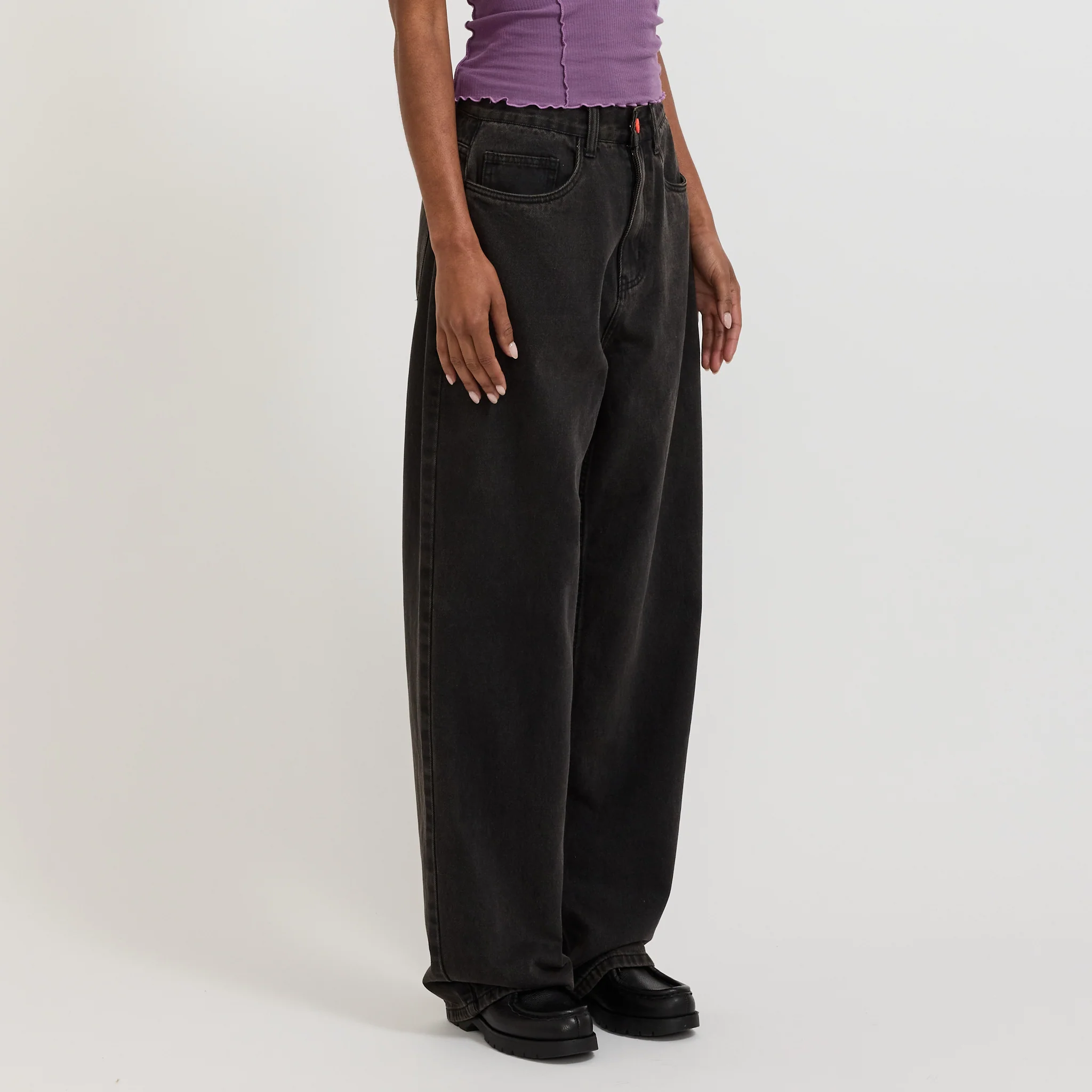 Super Loose Dark Grey - Image 3