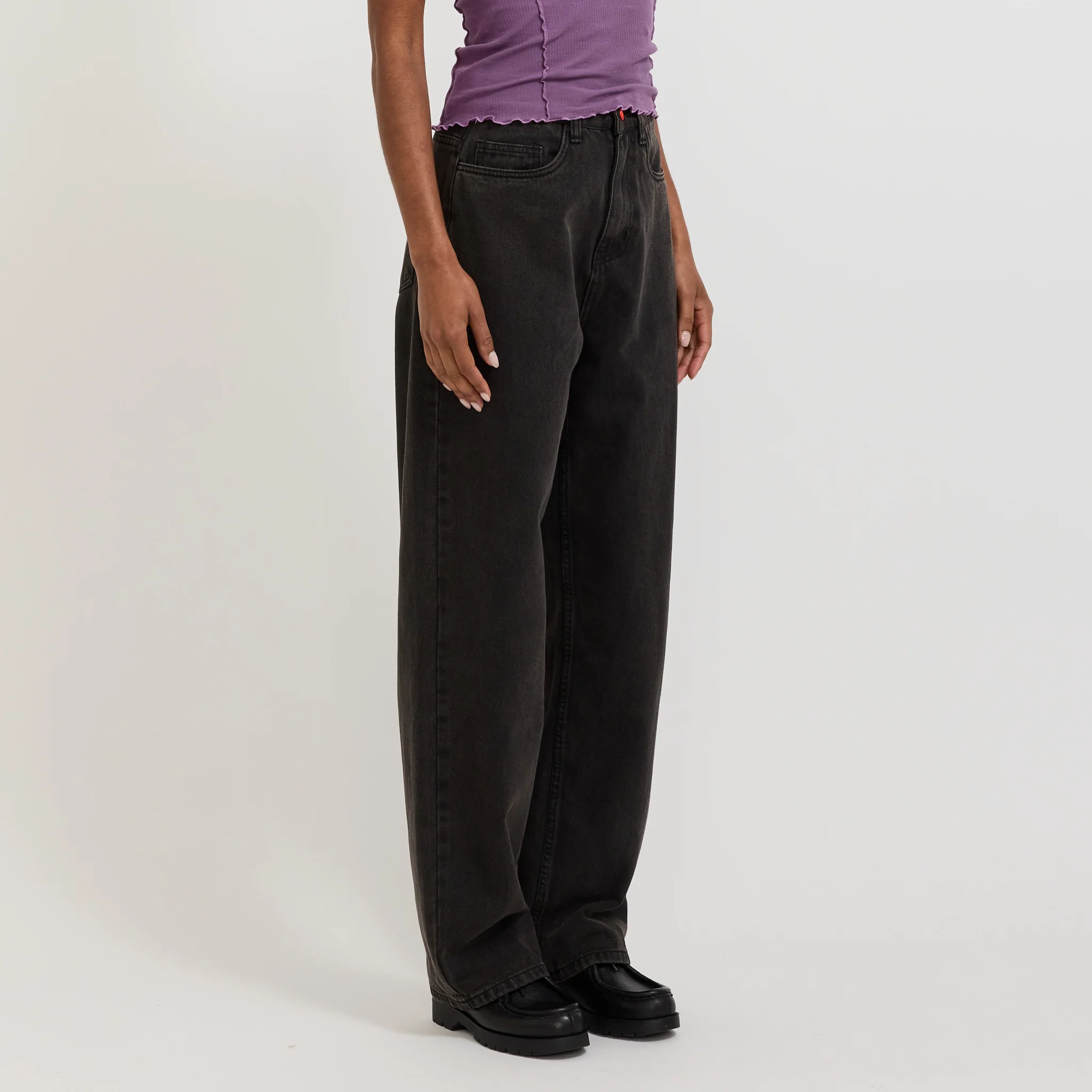 Super Loose Dark Grey - Image 6