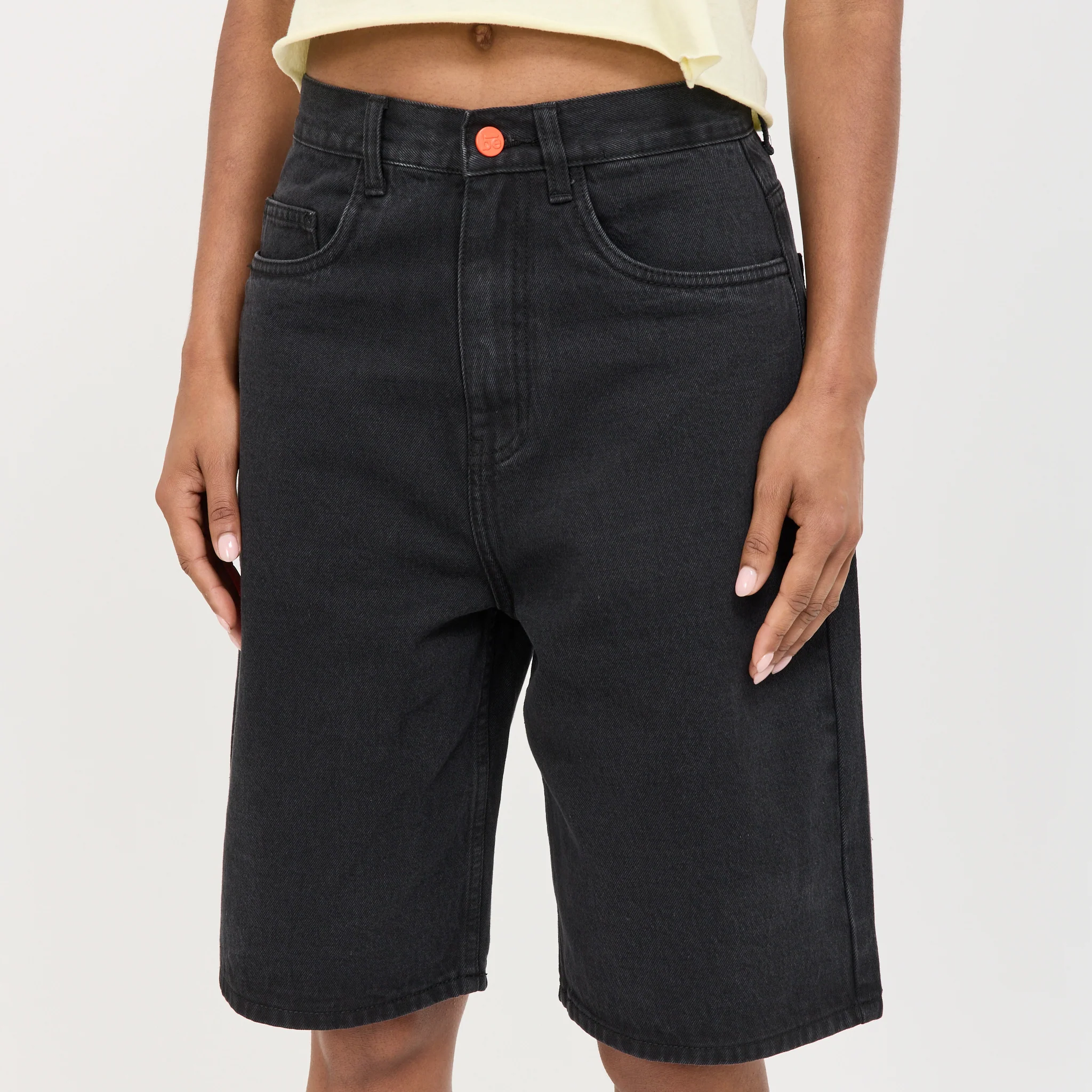 Super Loose Shorts Black - Image 5