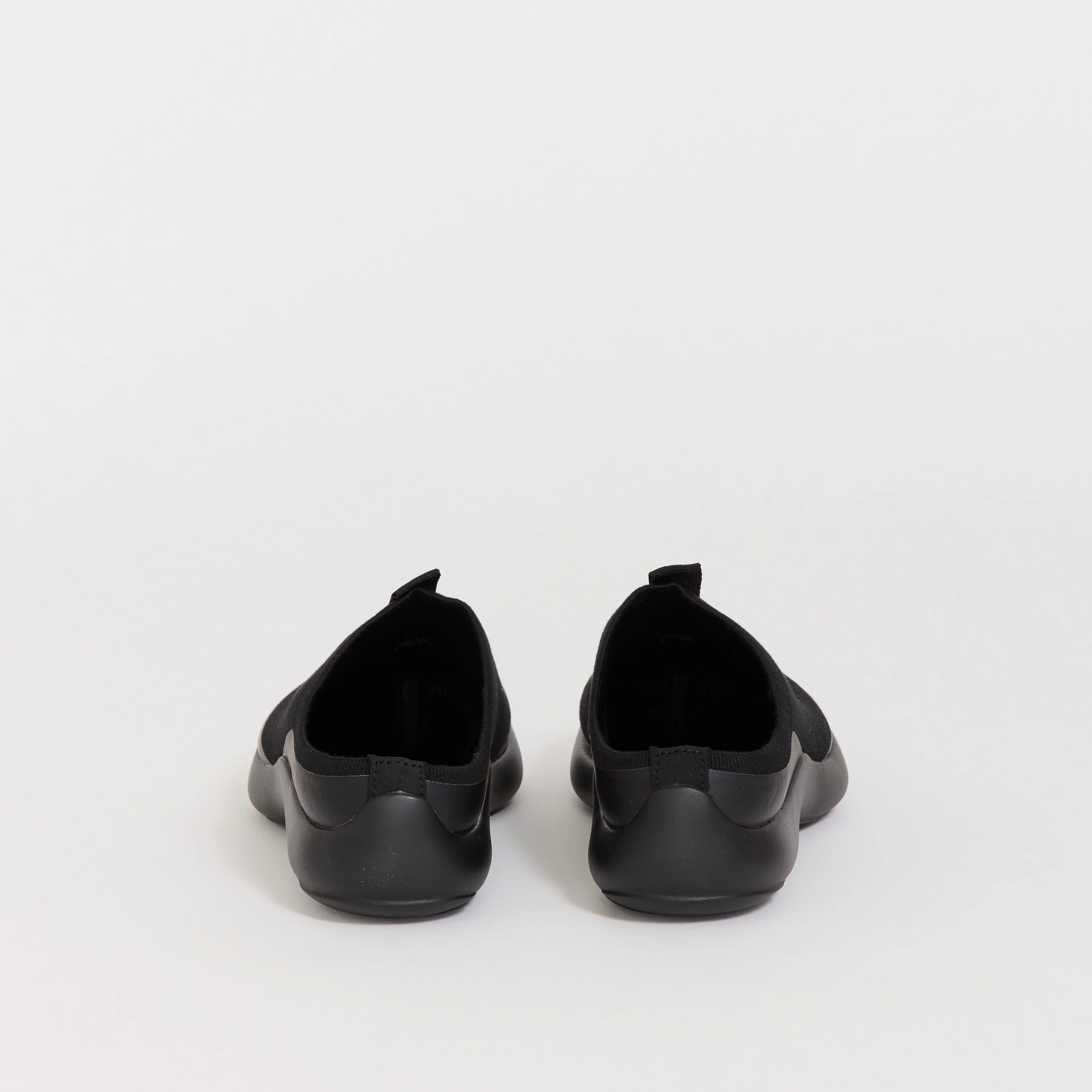 Tabi Mules Black - Image 4