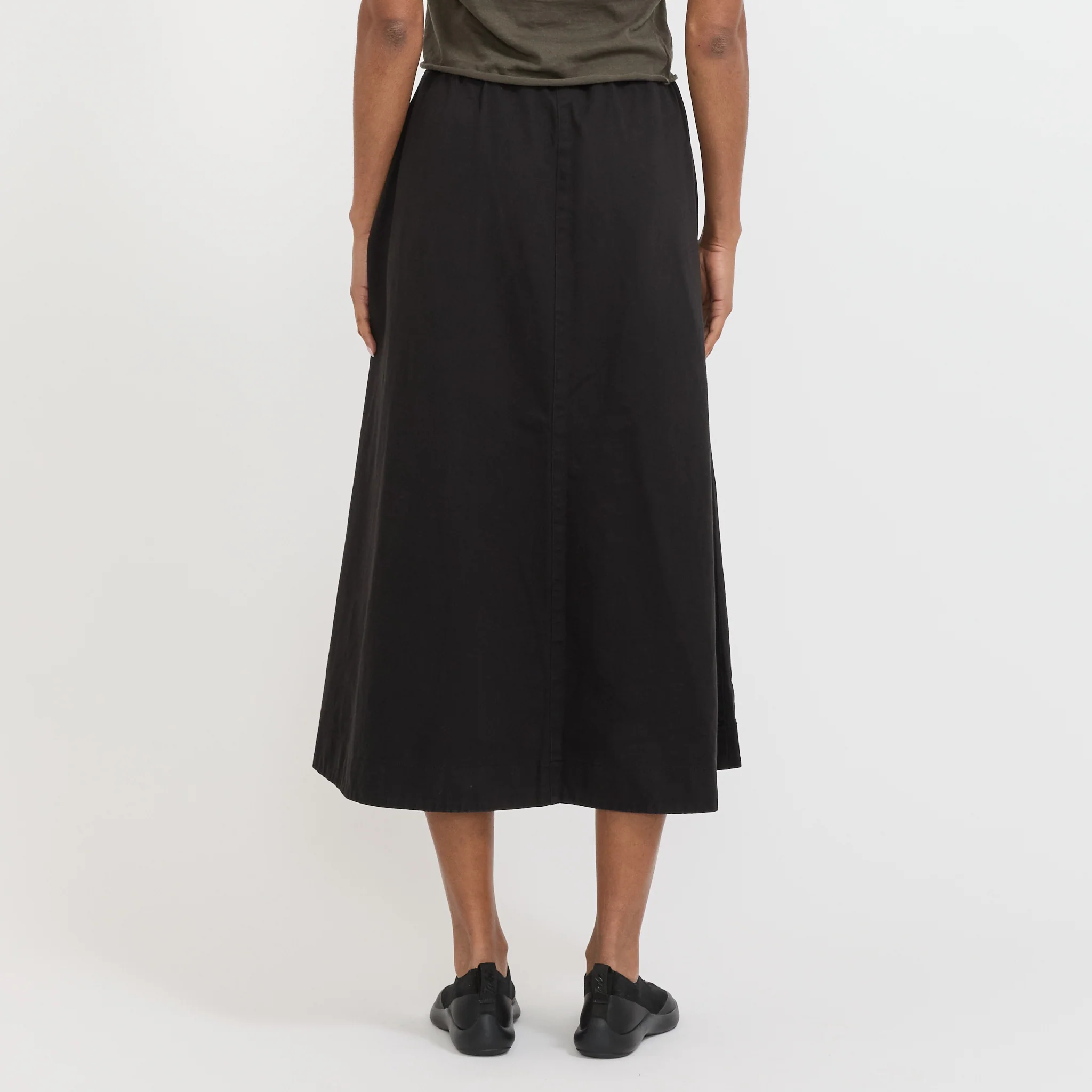 Talecut Skirt Black - Image 4