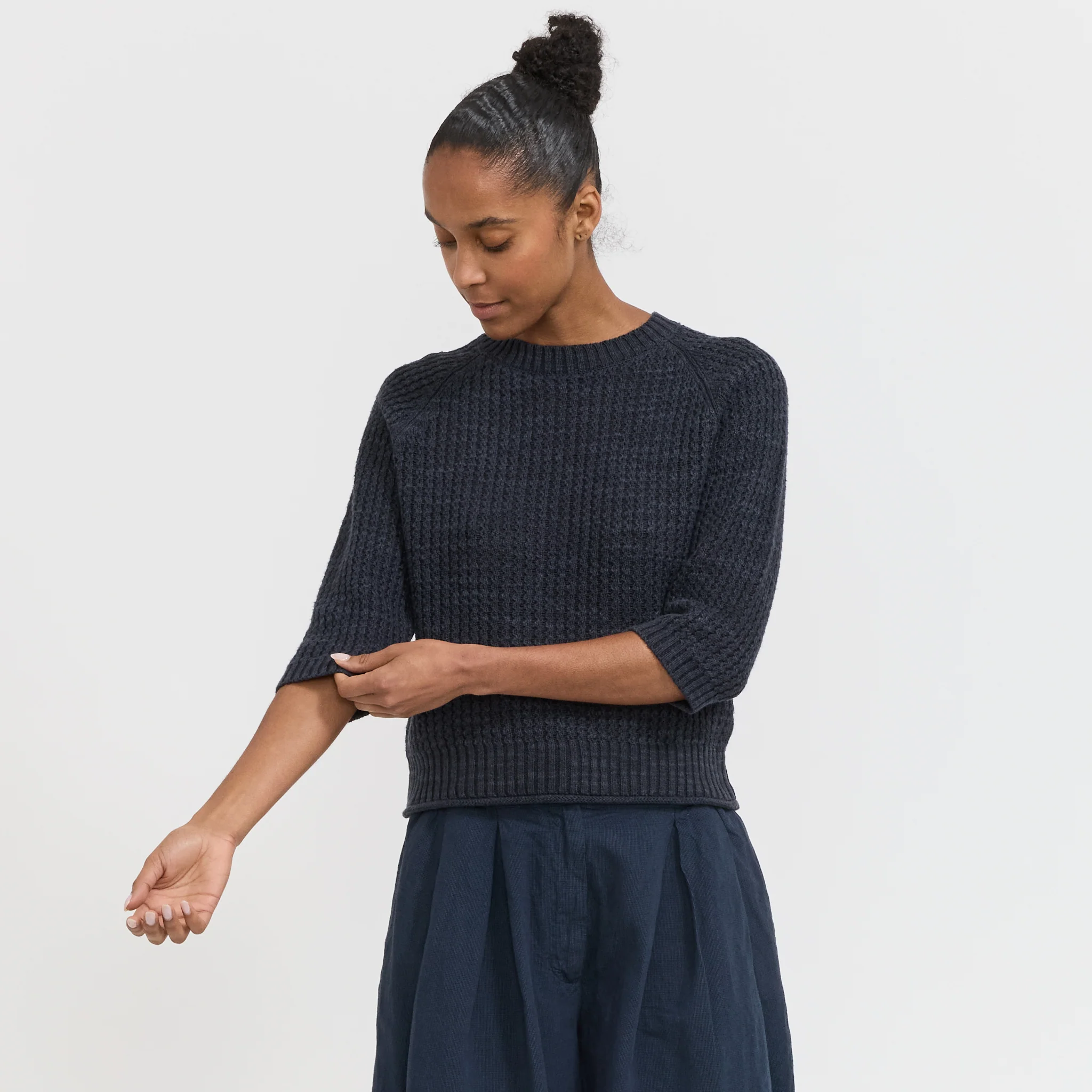 Textured Rib Linen Cotton Sweater Dark Navy - Image 6