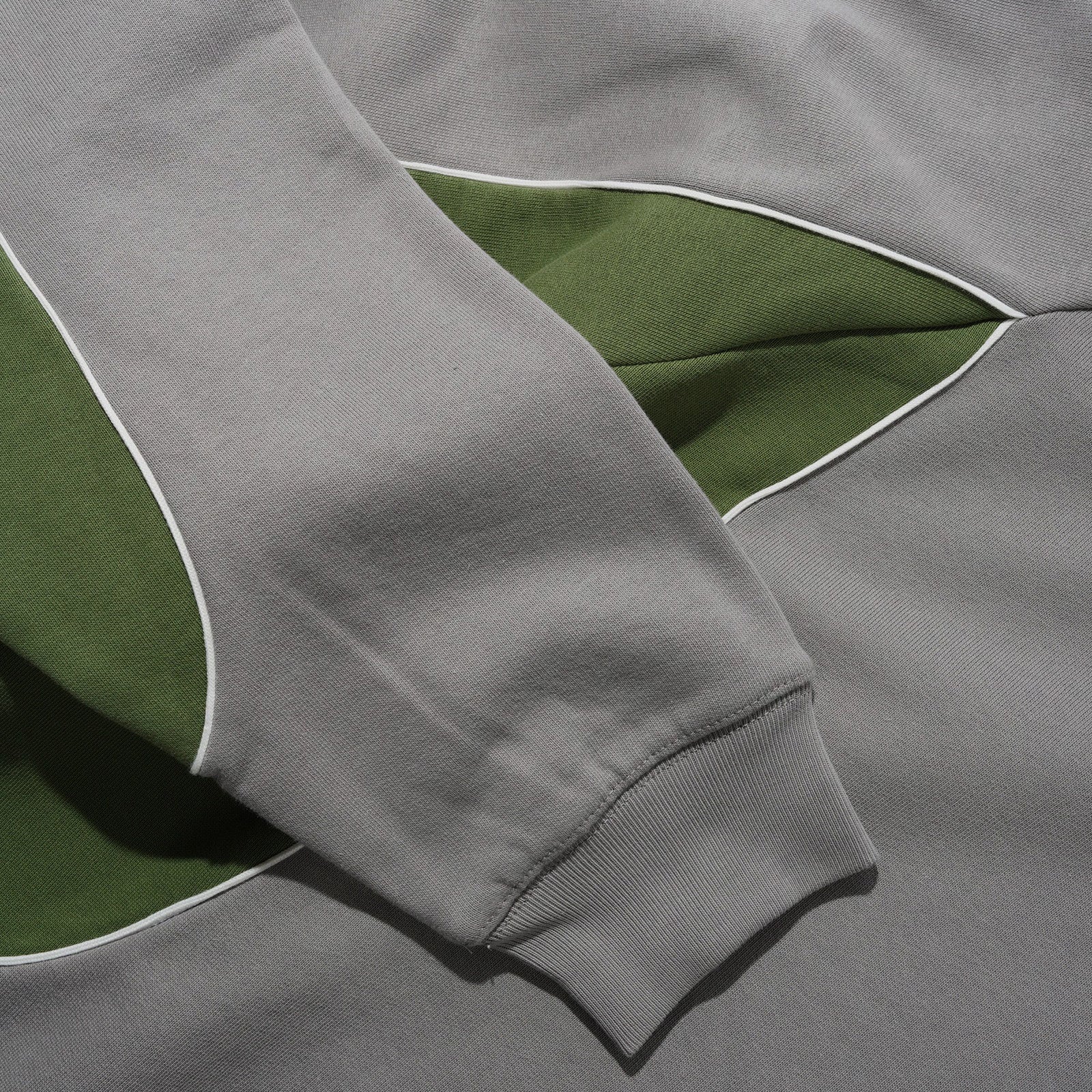 Tread Crewneck Concrete/Moss - Image 3