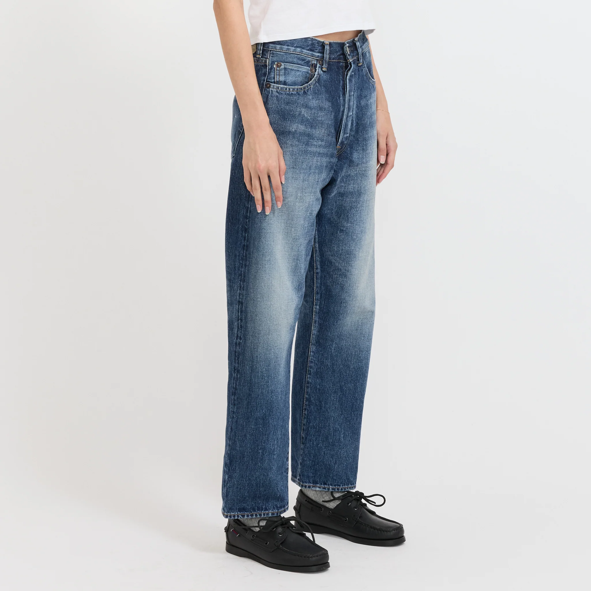 Type Loose Used Womens - Image 3
