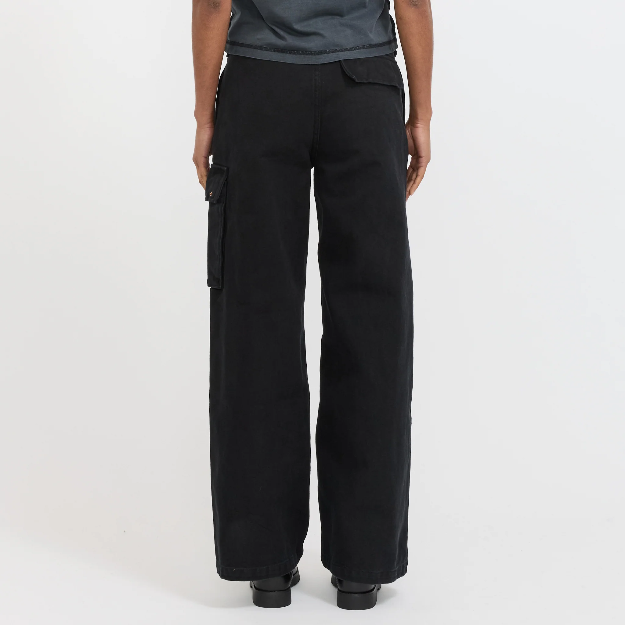 Womens Marsh Pant Used Black - Image 4